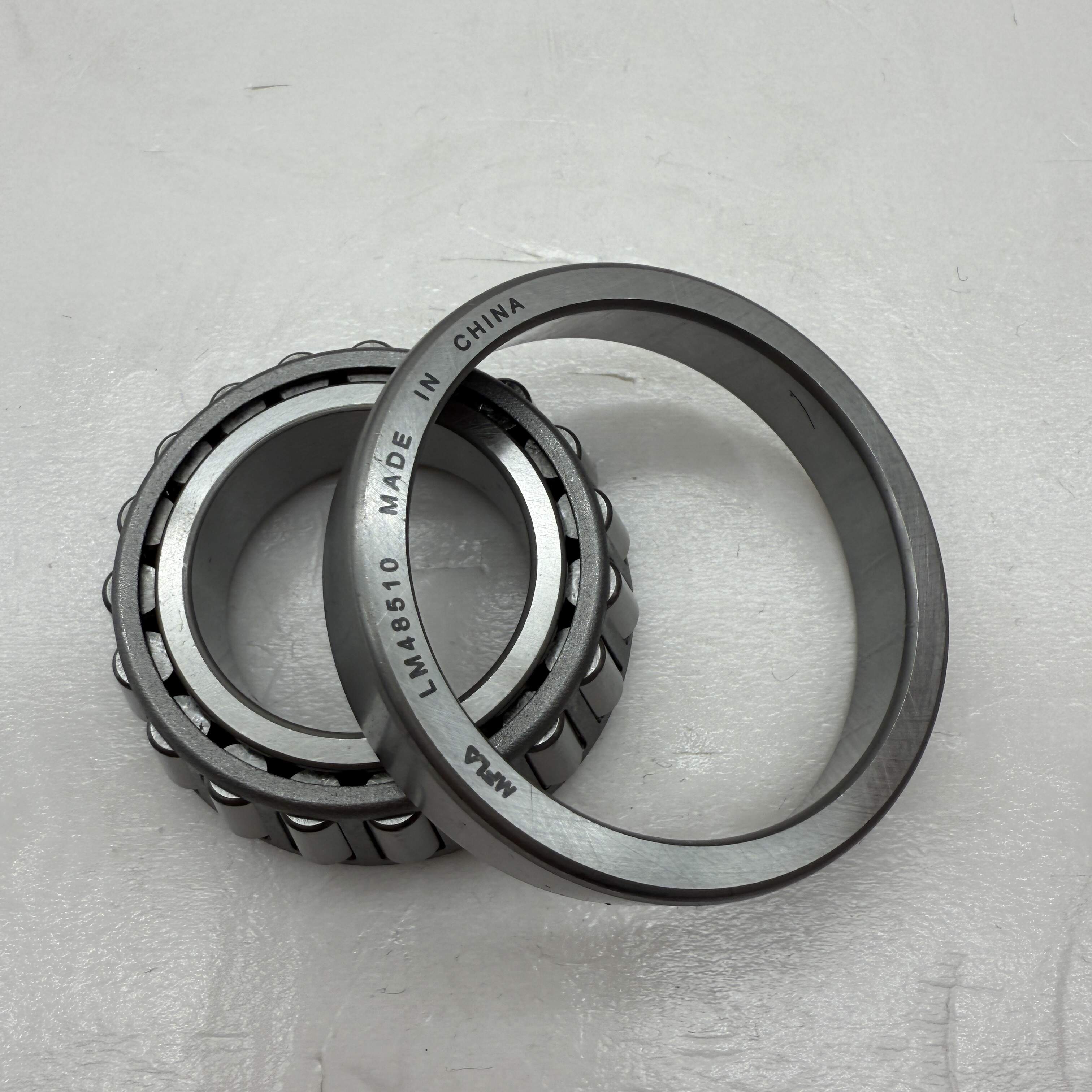 Tapered roller bearings LM48548-10