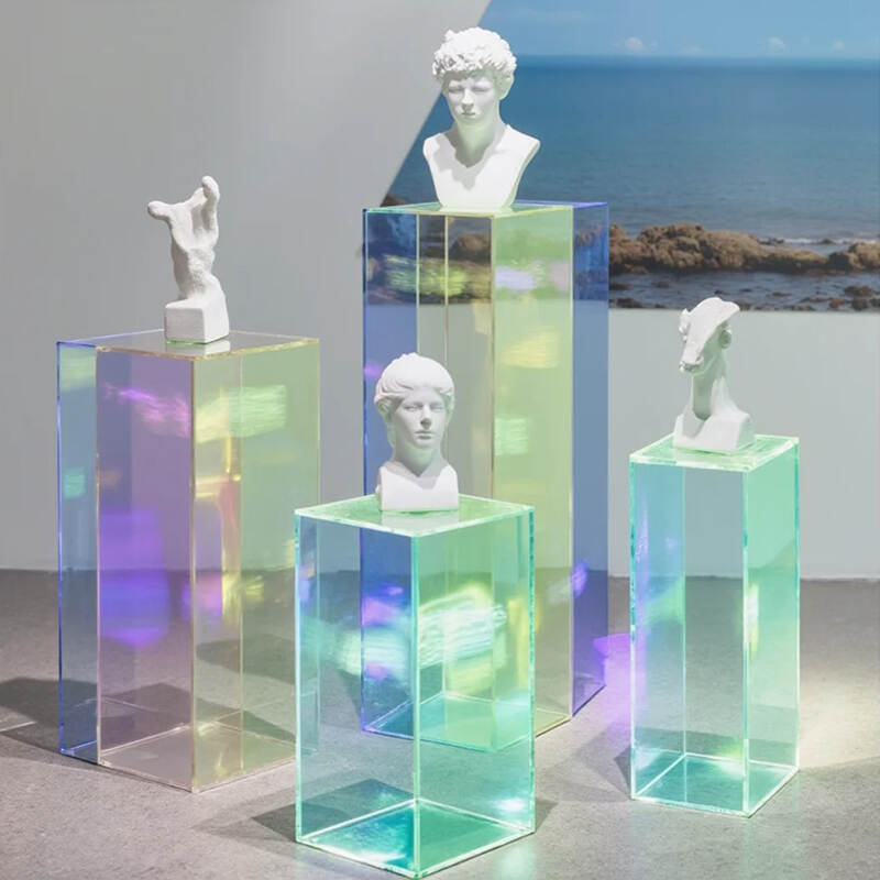 Acrylic Vitrine