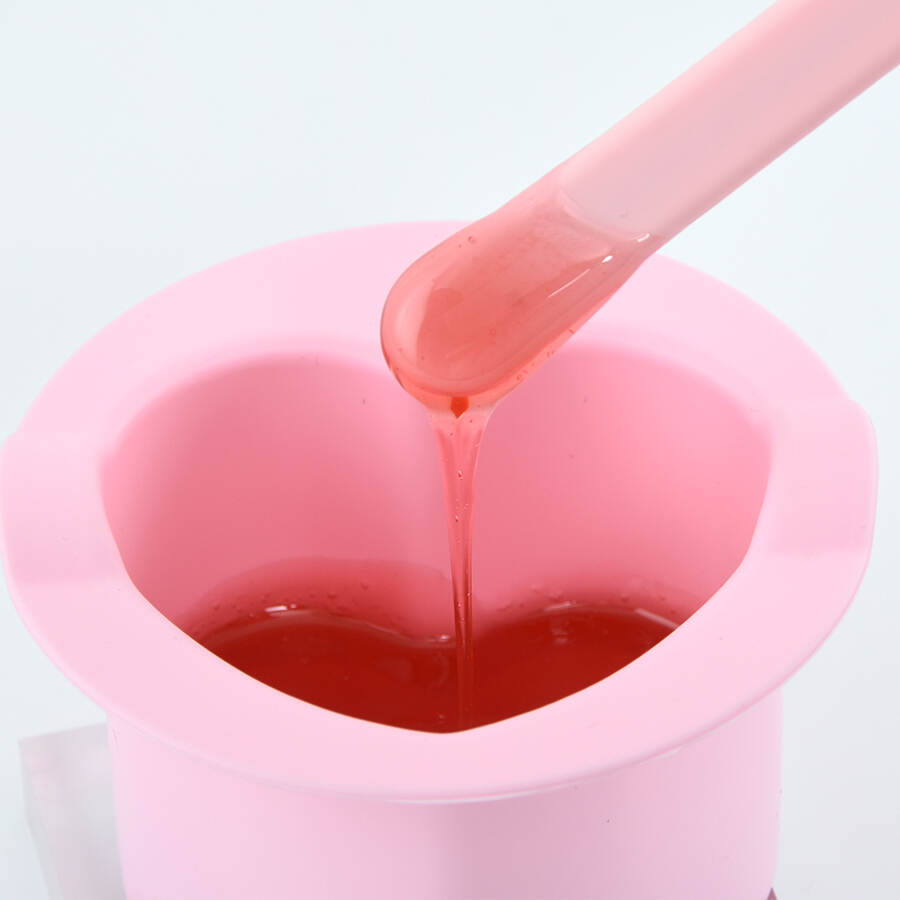 Love Heart Shaped Design Silicone Wax Bowl-200ml , Professional Paraffin Wax Machine , Wax Strips For Brazilian