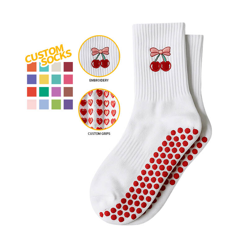 Women's Custom Logo Embroidered Non-Slip Yoga Socks Cotton Breathable Design Pilates Fitness Socks Wholesale
