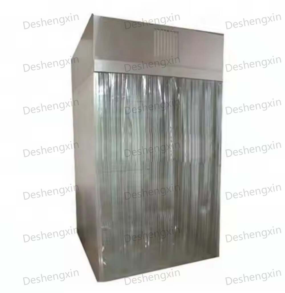 Vejningsrum, dispenseringsbås, prøveudtagning, kontrolleret miljø, præcisionshåndtering, farlige materialer, sikkerhedsoverholdelse, tilpasset design