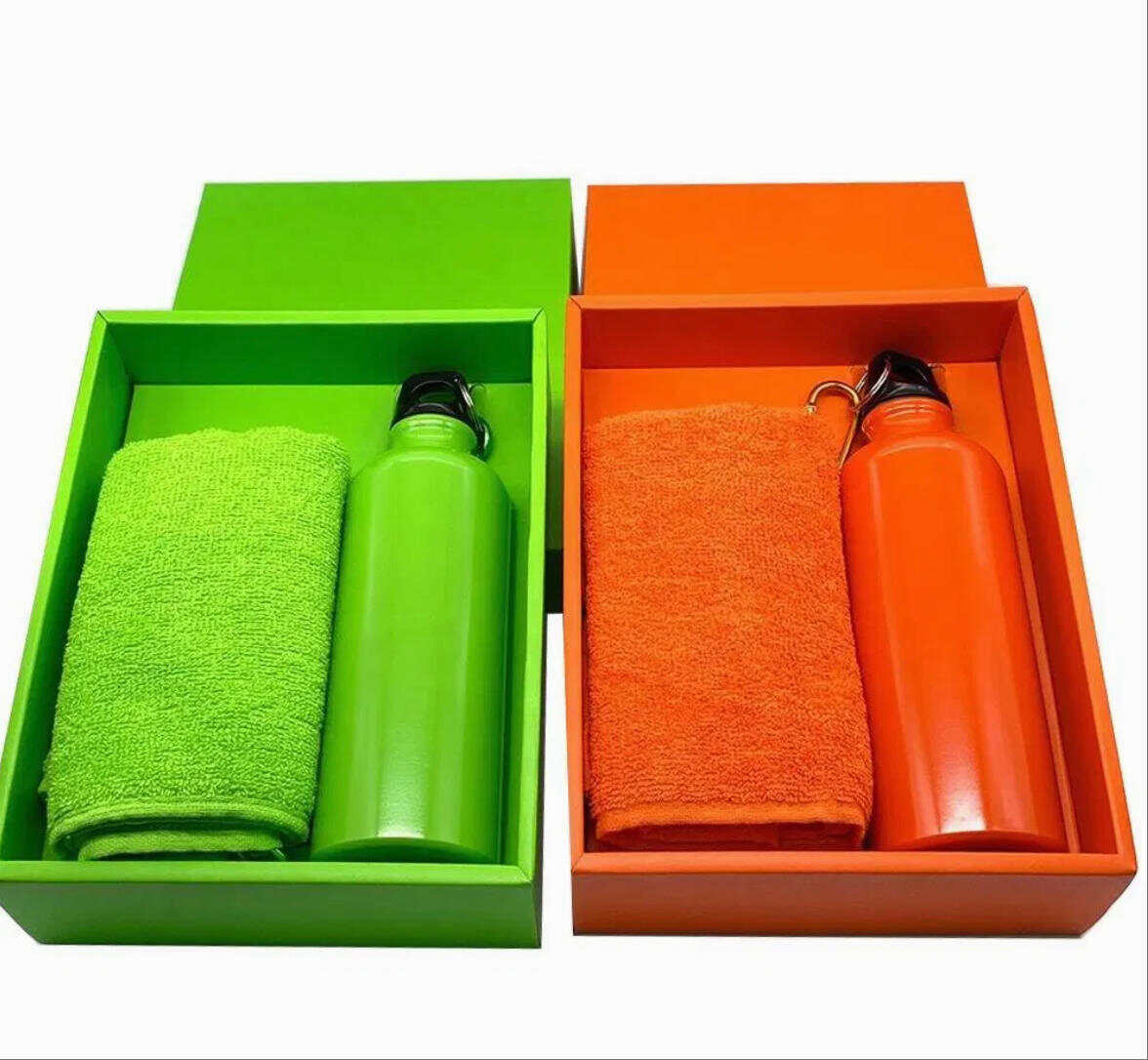 Bottle Gift Set: Elevate Gifting with Custom Bottles, Towels & Boxes!