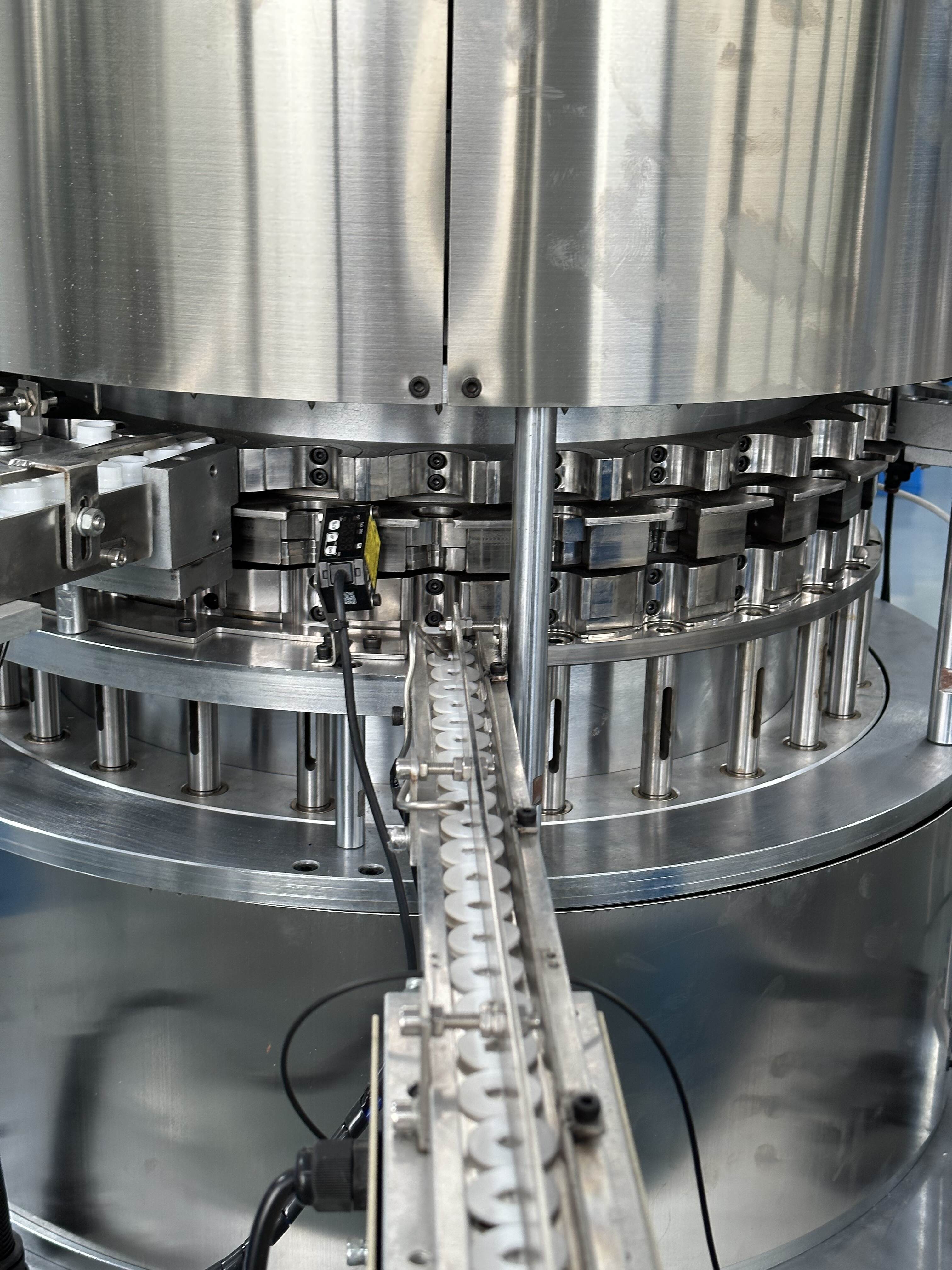 high speed assembly equipment company, high-speed assembly line automation, high-speed assembly platform wholesale, high speed assembly equipment china, high speed automated assembly equipment