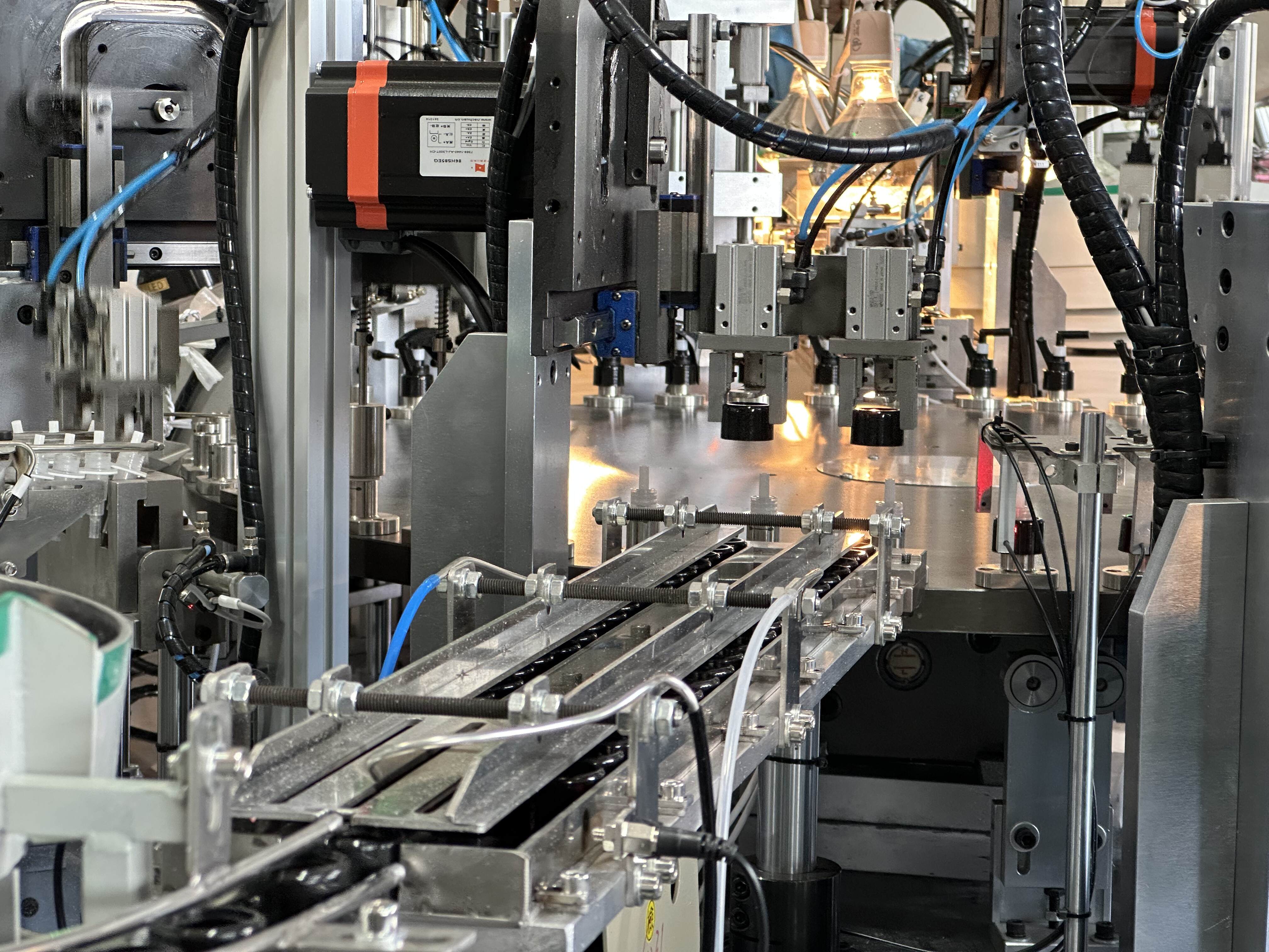 Mini Trigger Assembly Machine,Automated machines, fast speed, low cost, technical experts, after-sales guarantee