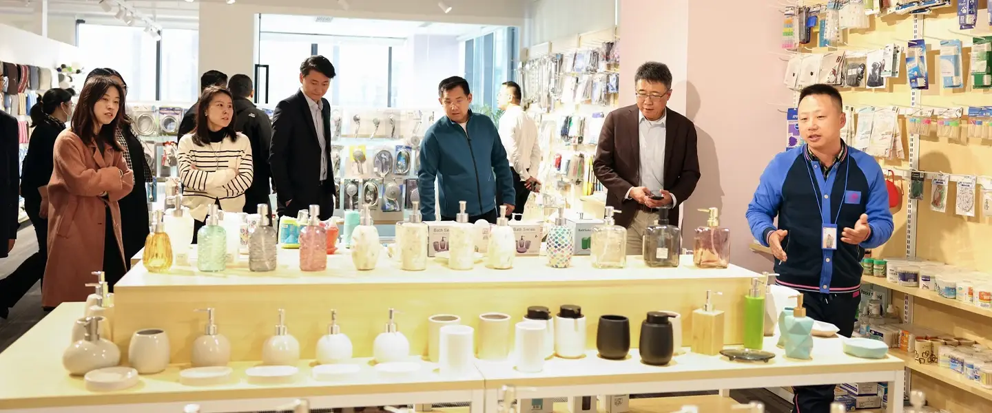 How to Choose the Best Yiwu Sourcing Agency: 7 Key Questions to Ask