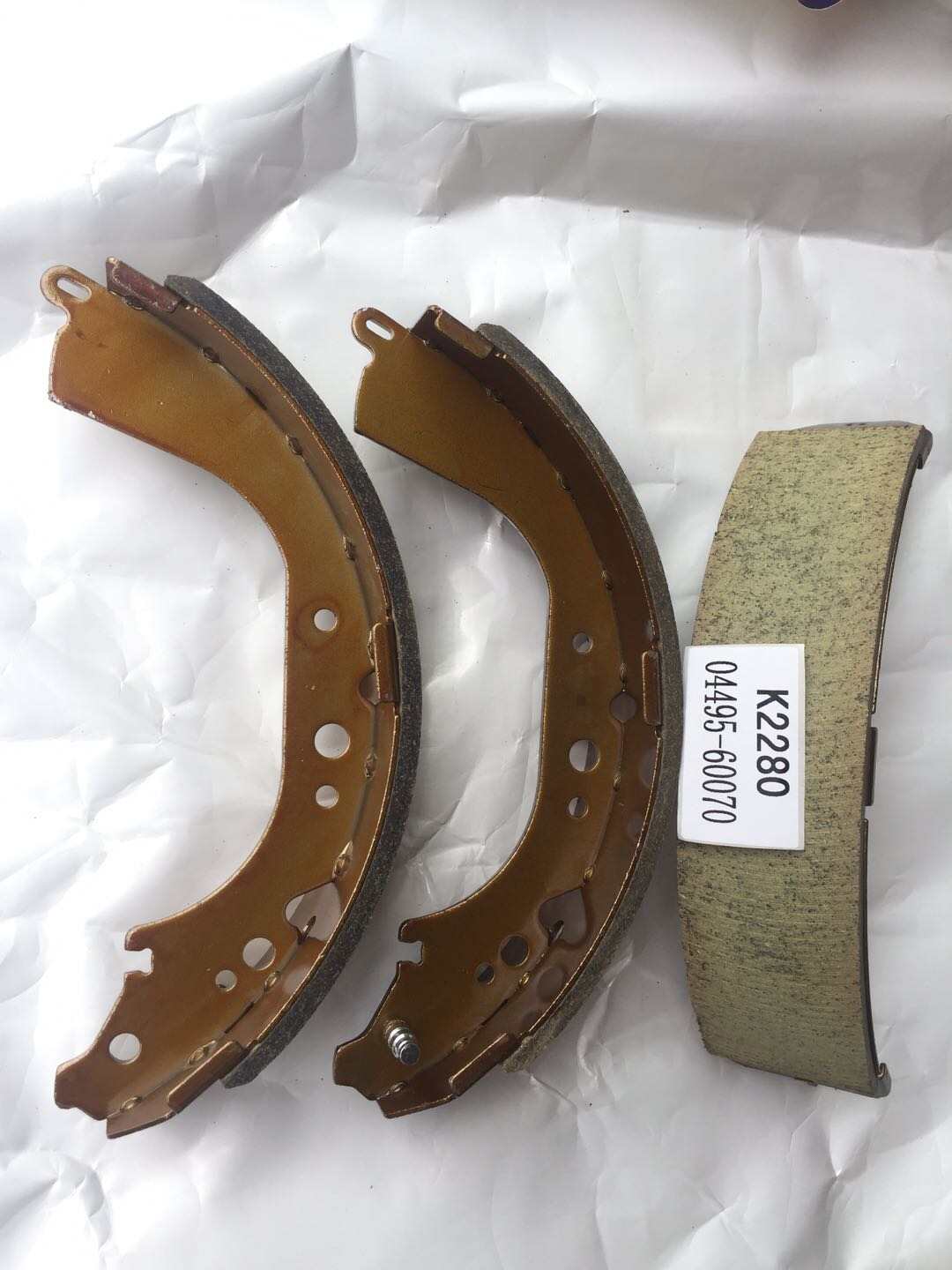 Ceramics, less metal