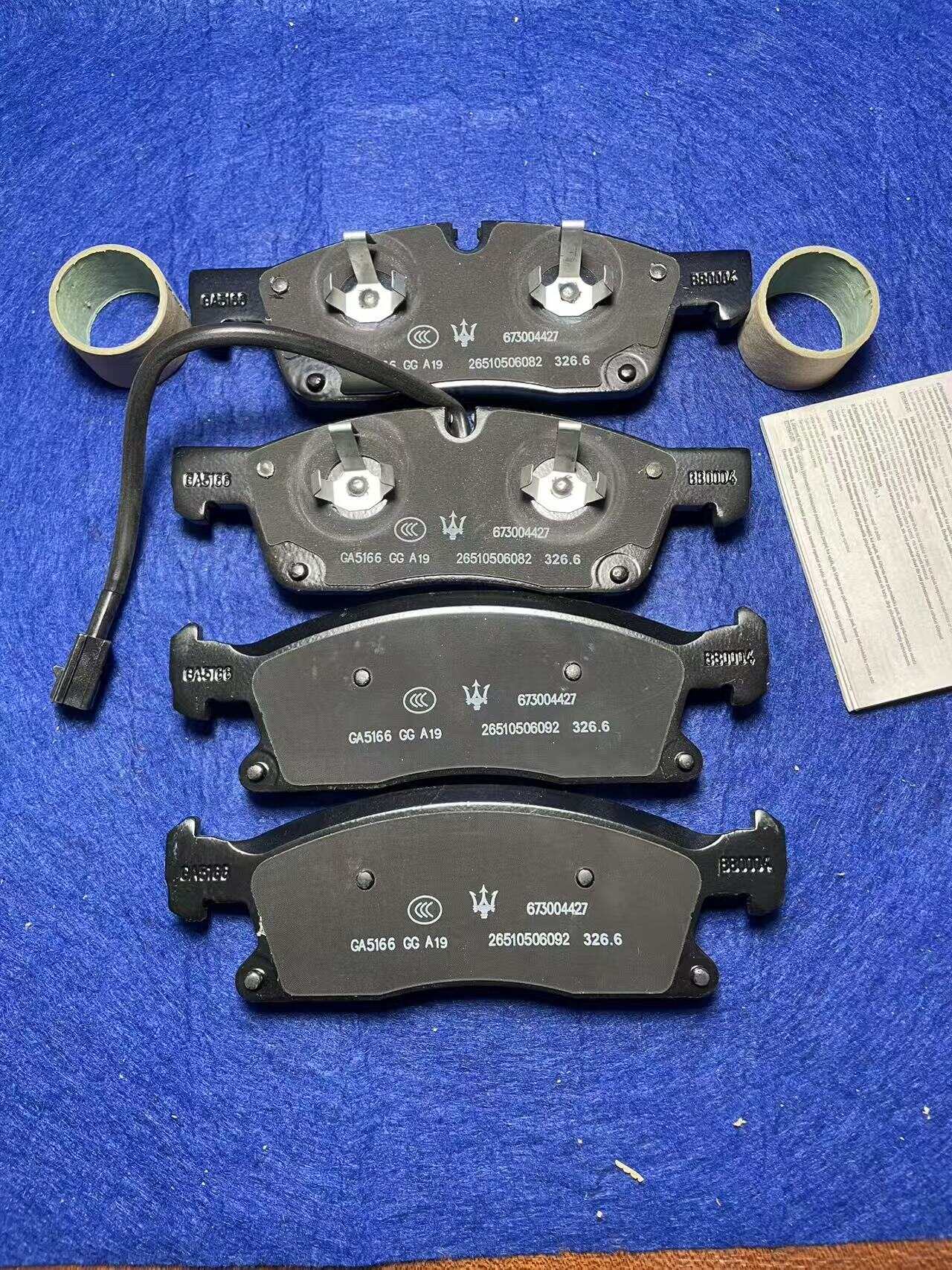 Ceramics, less metal