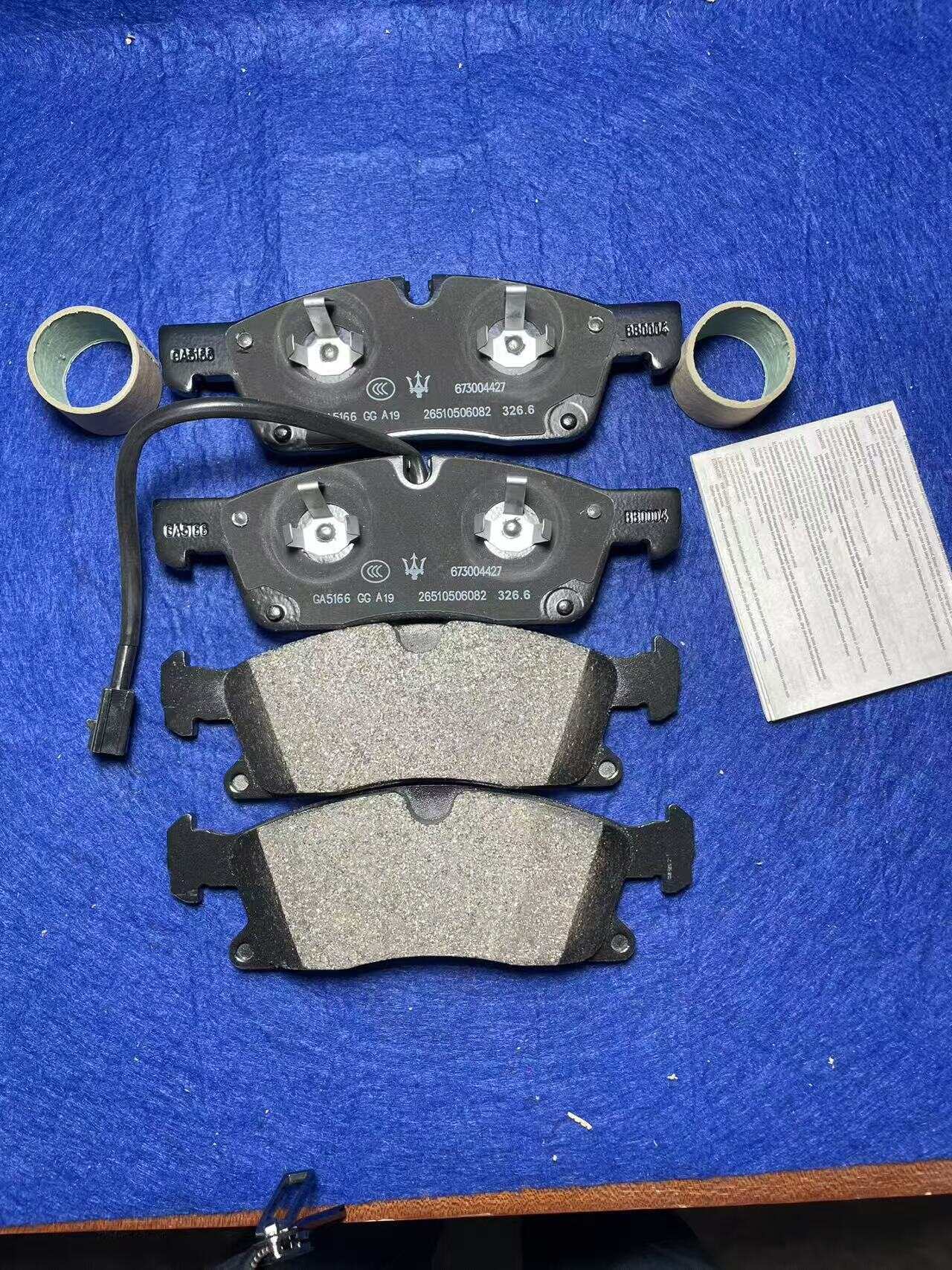 Ceramics, less metal