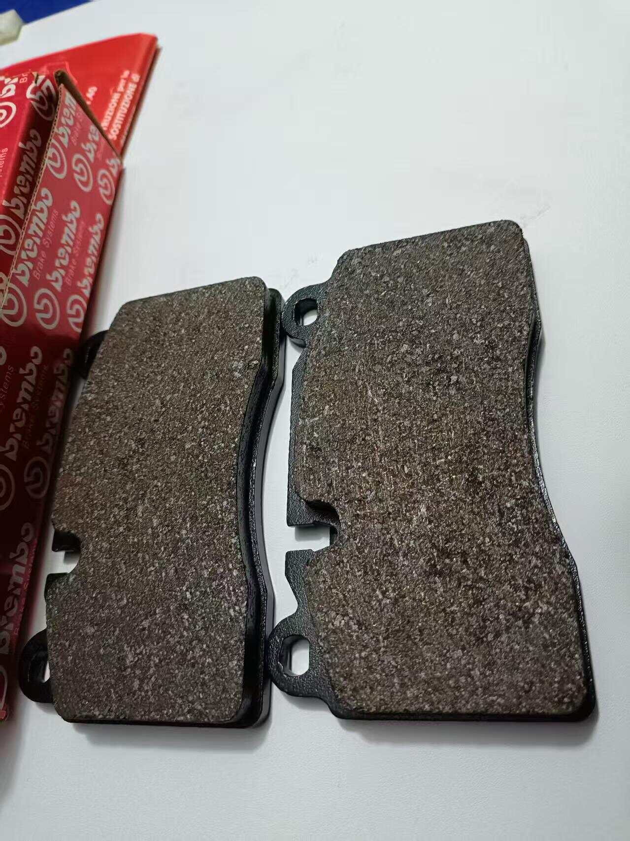 Ceramics, less metal