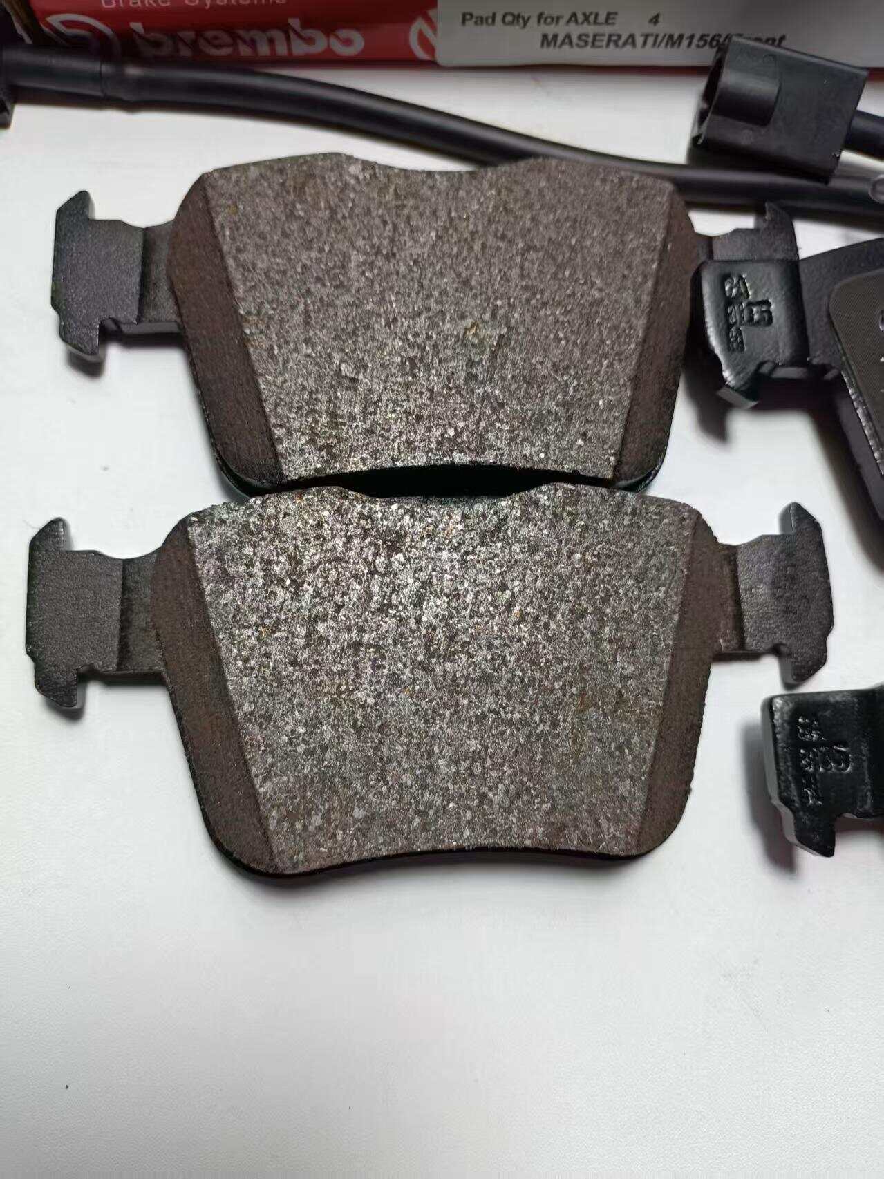 Ceramics, less metal
