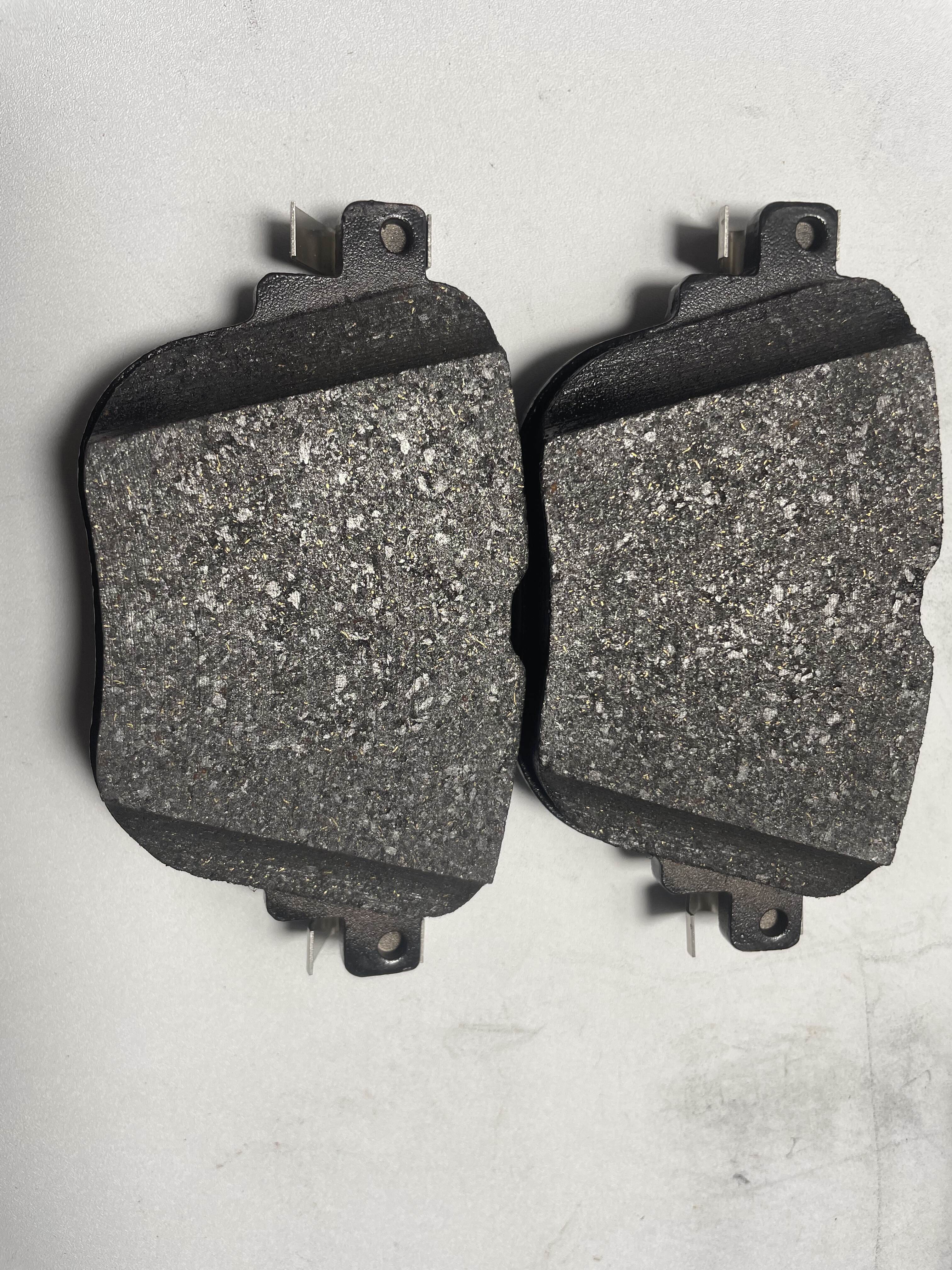 Ceramics, less metal
