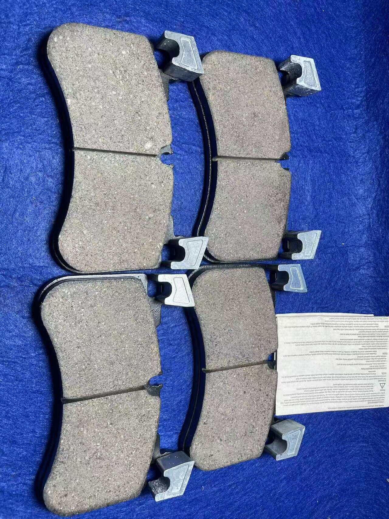 Ceramics, less metal