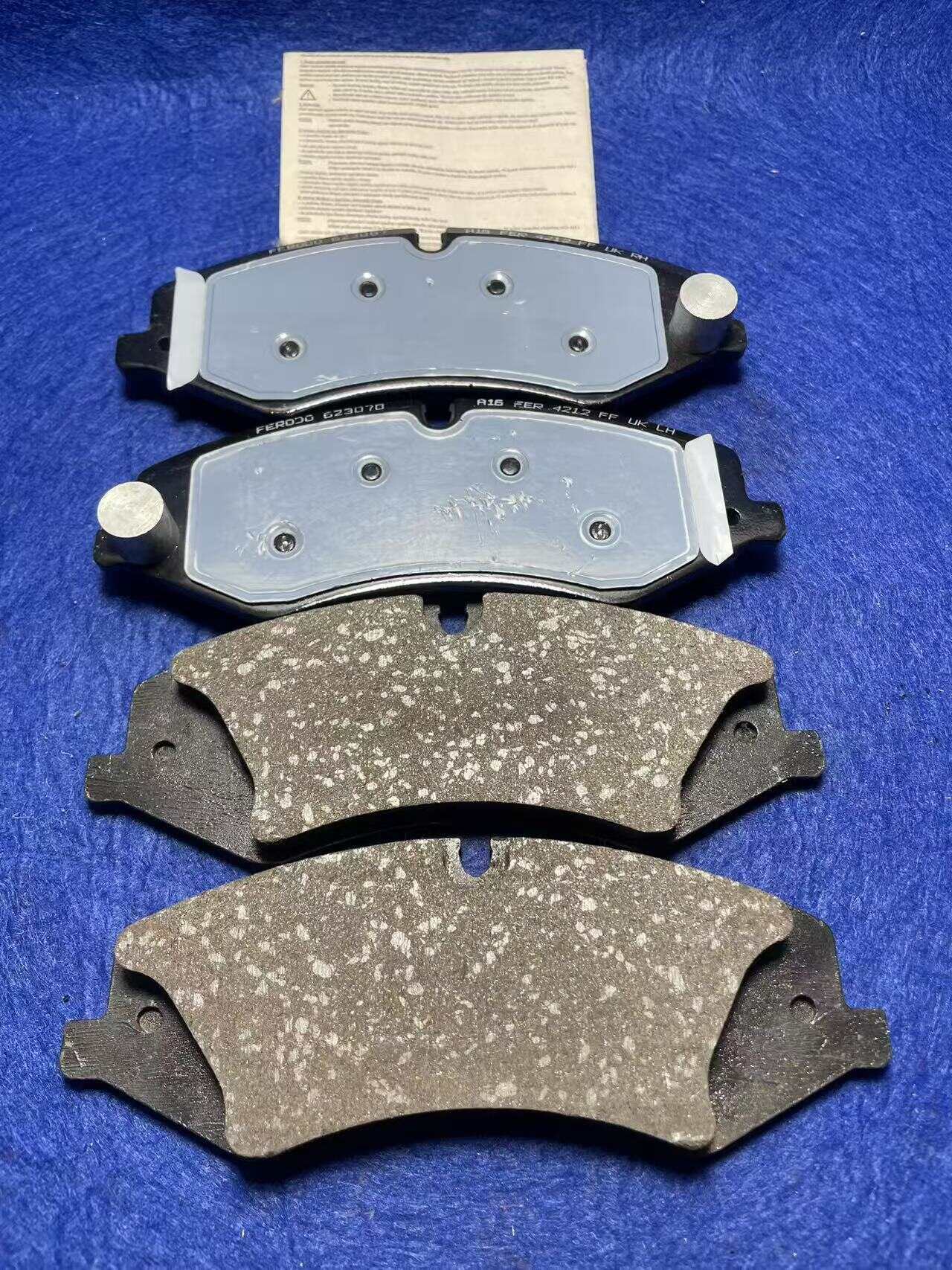 LAND ROVER LR4 Brake Pad LR051626