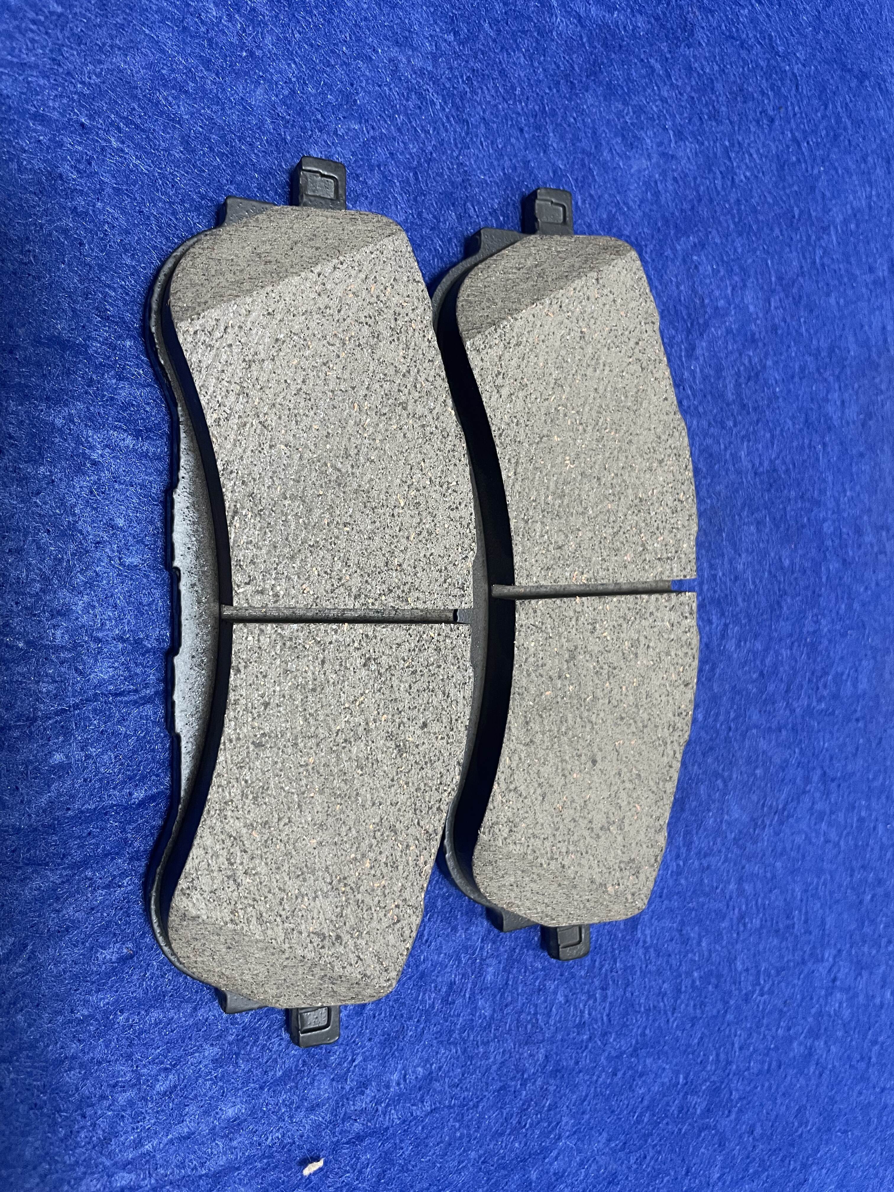 Ceramics, less metal