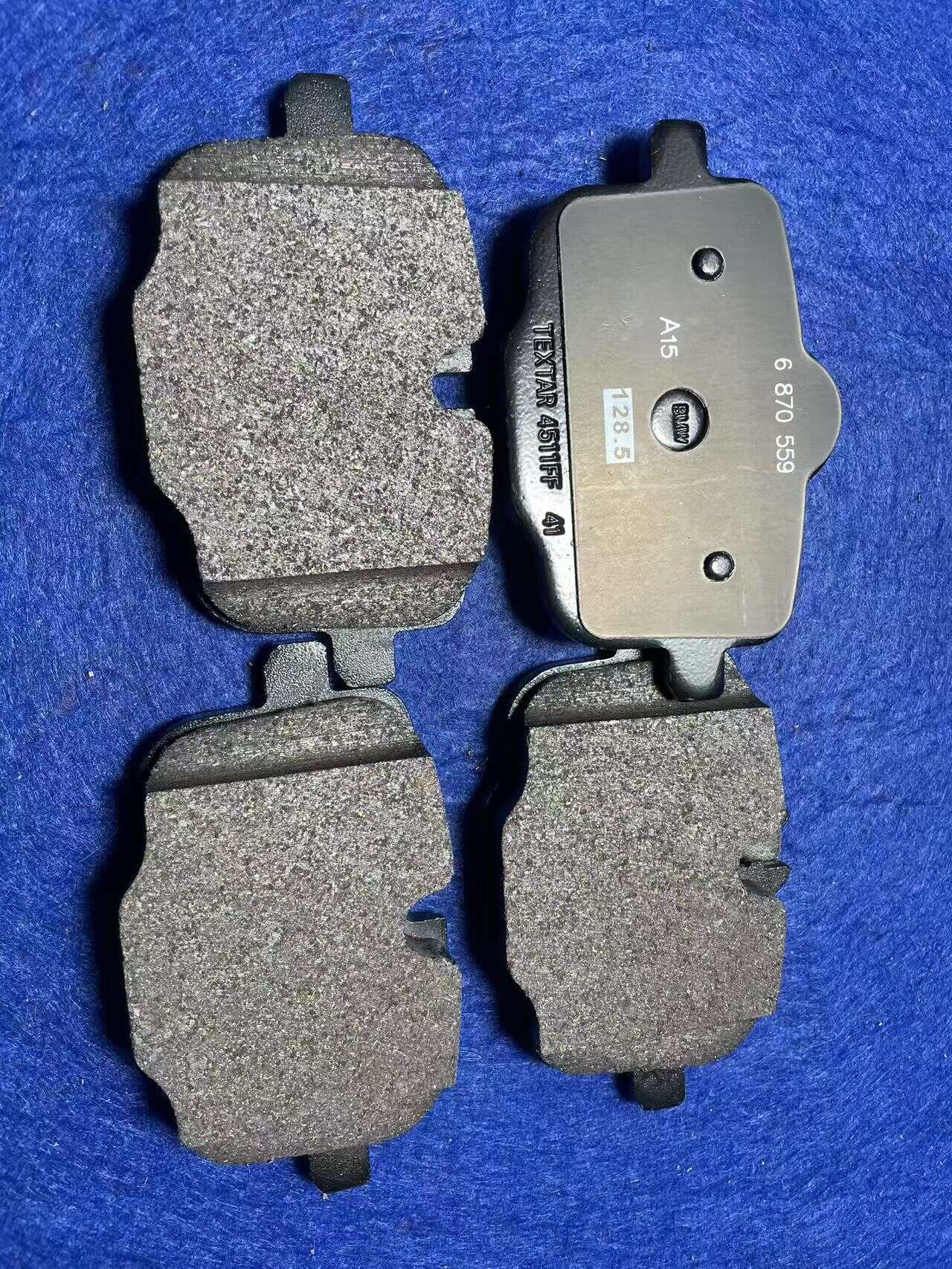 Ceramics, less metal
