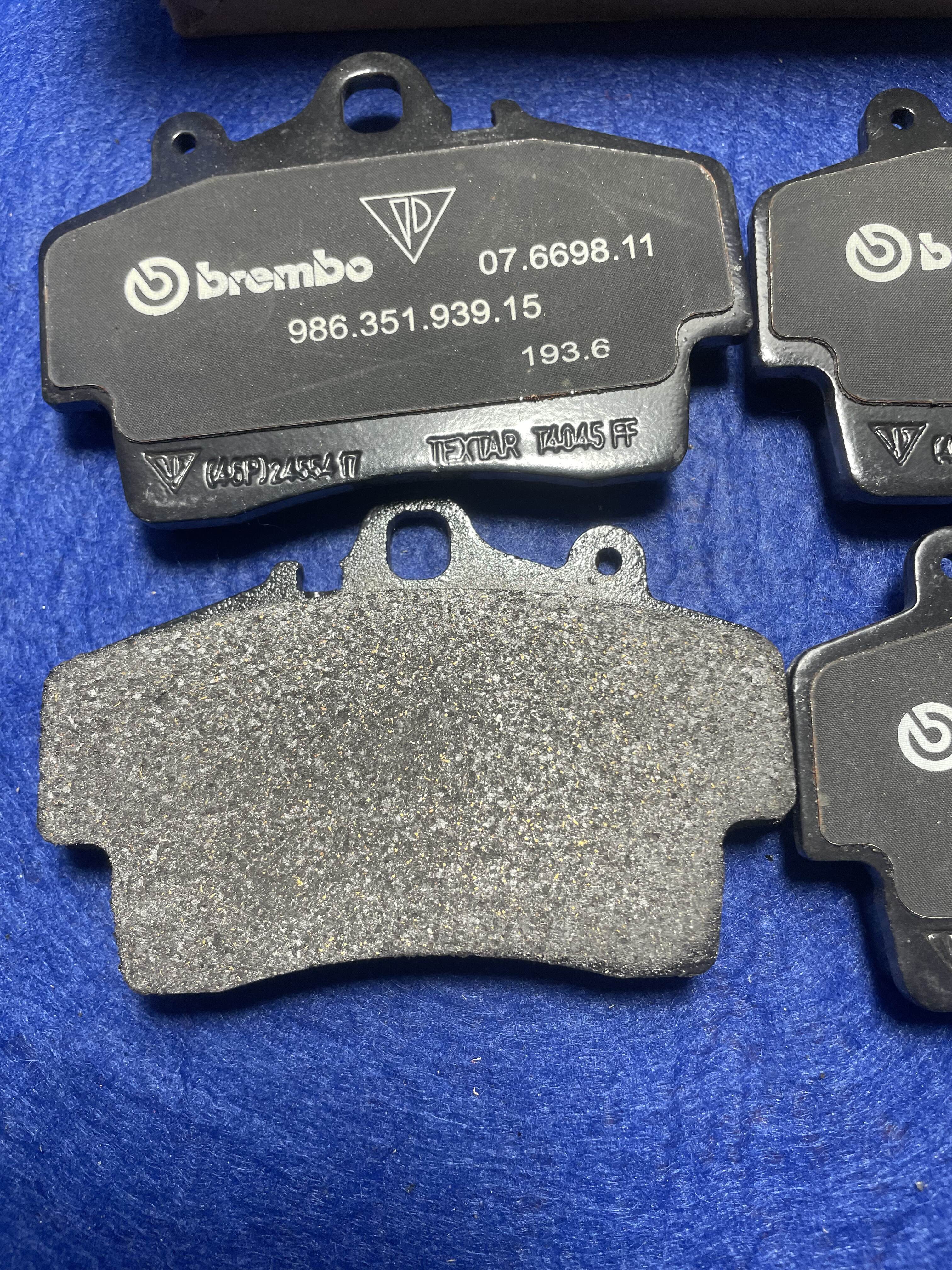 Ceramics, less metal