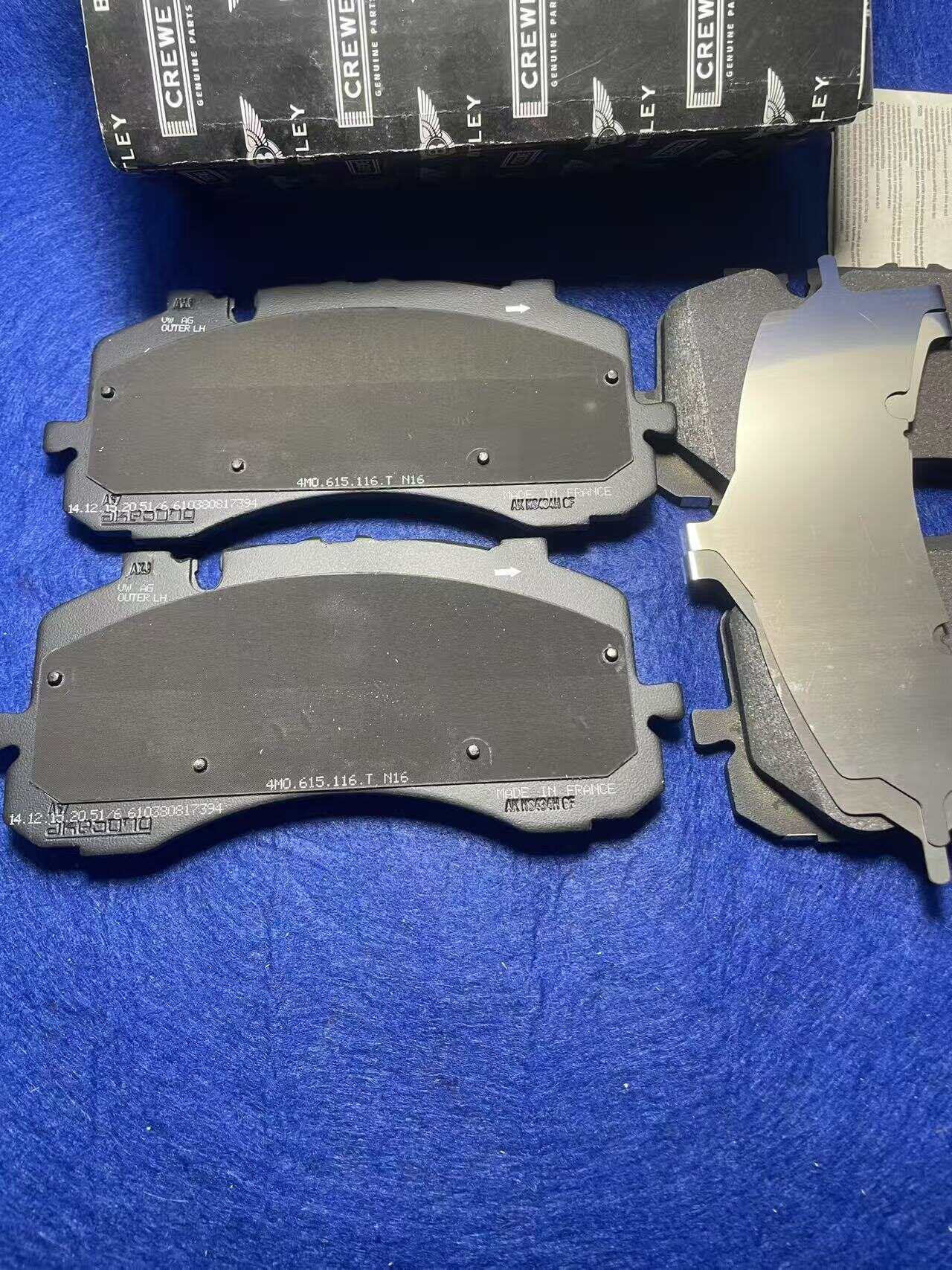 Ceramics, less metal