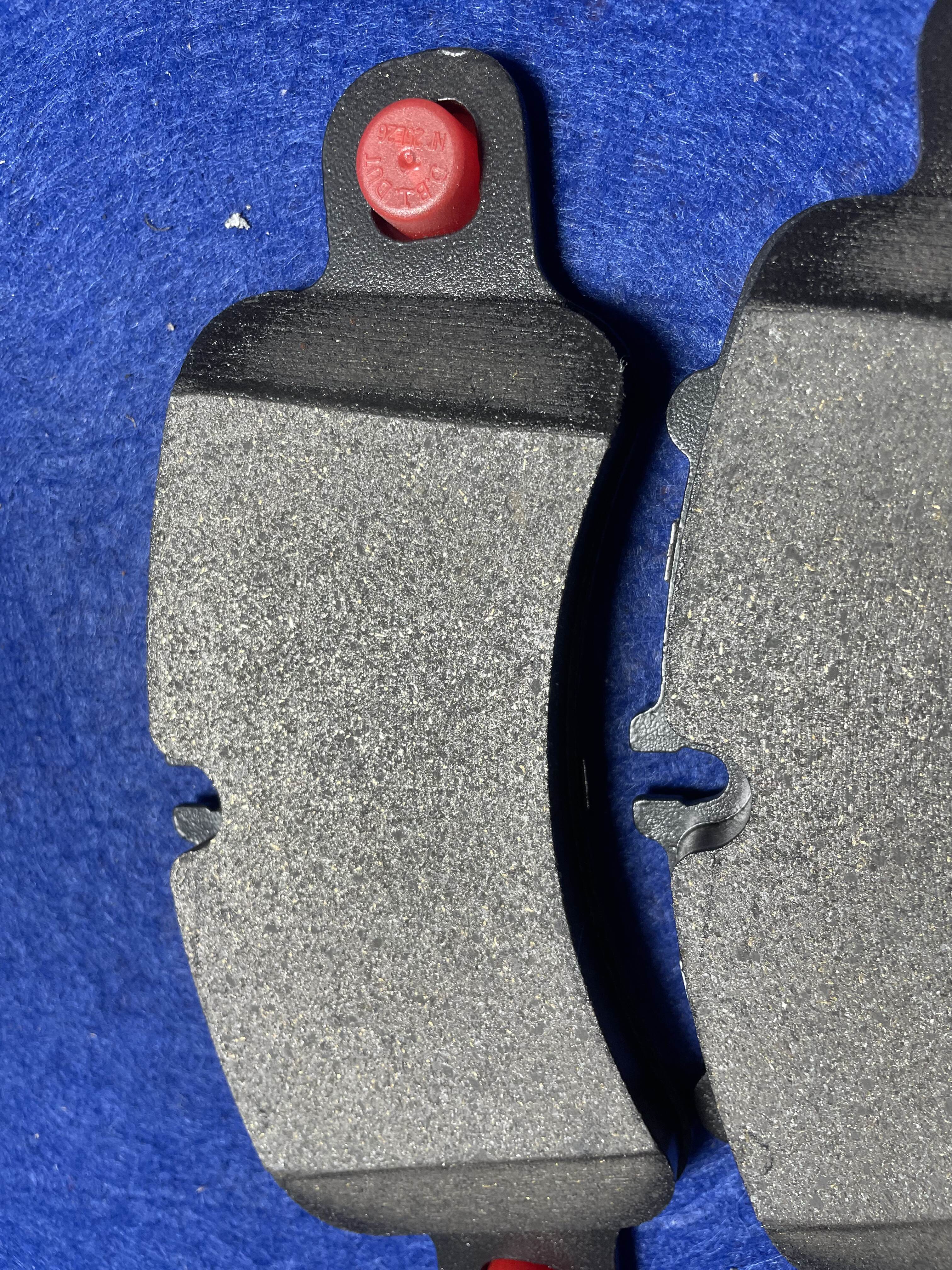 Ceramics, less metal