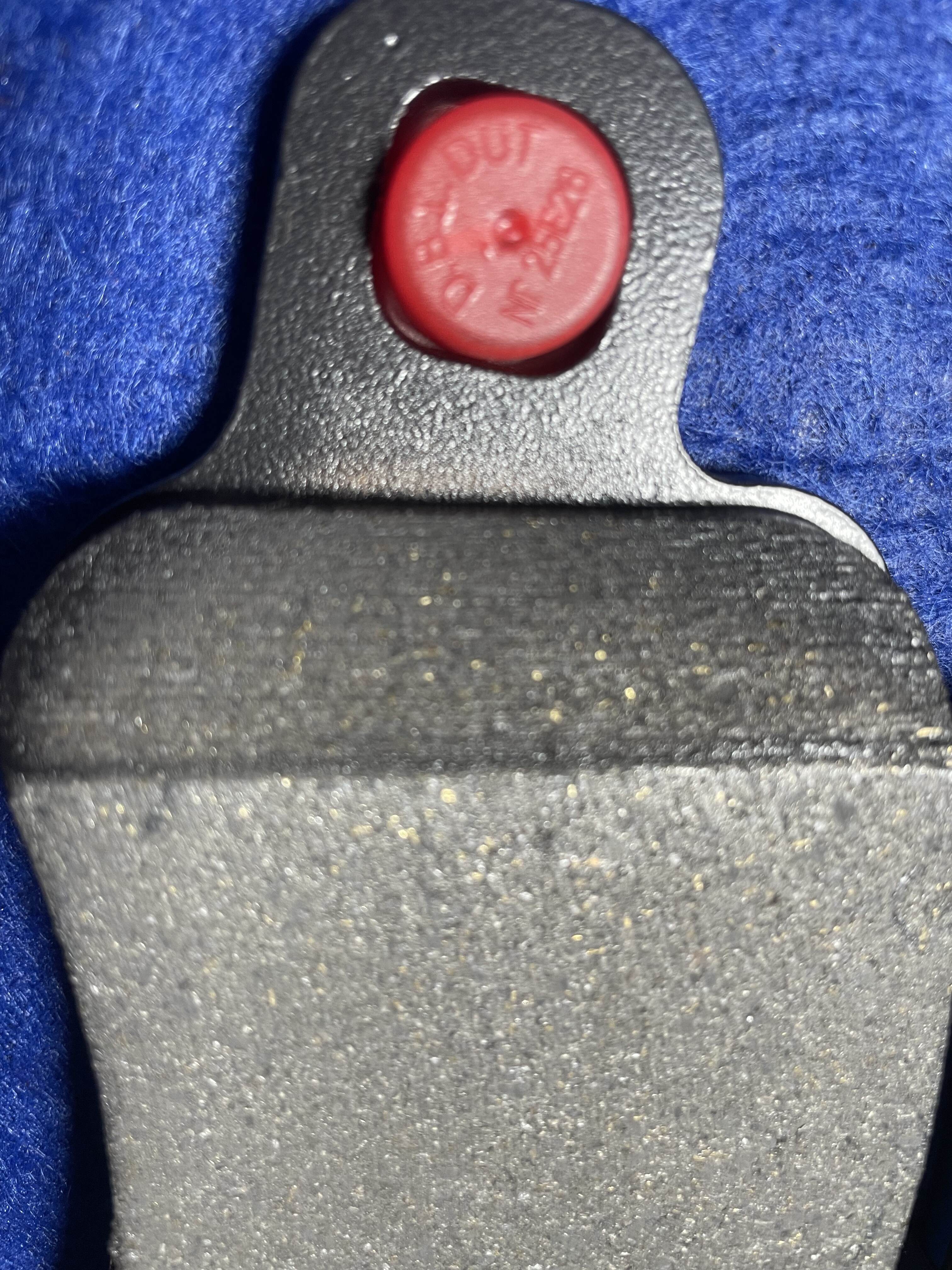 Ceramics, less metal