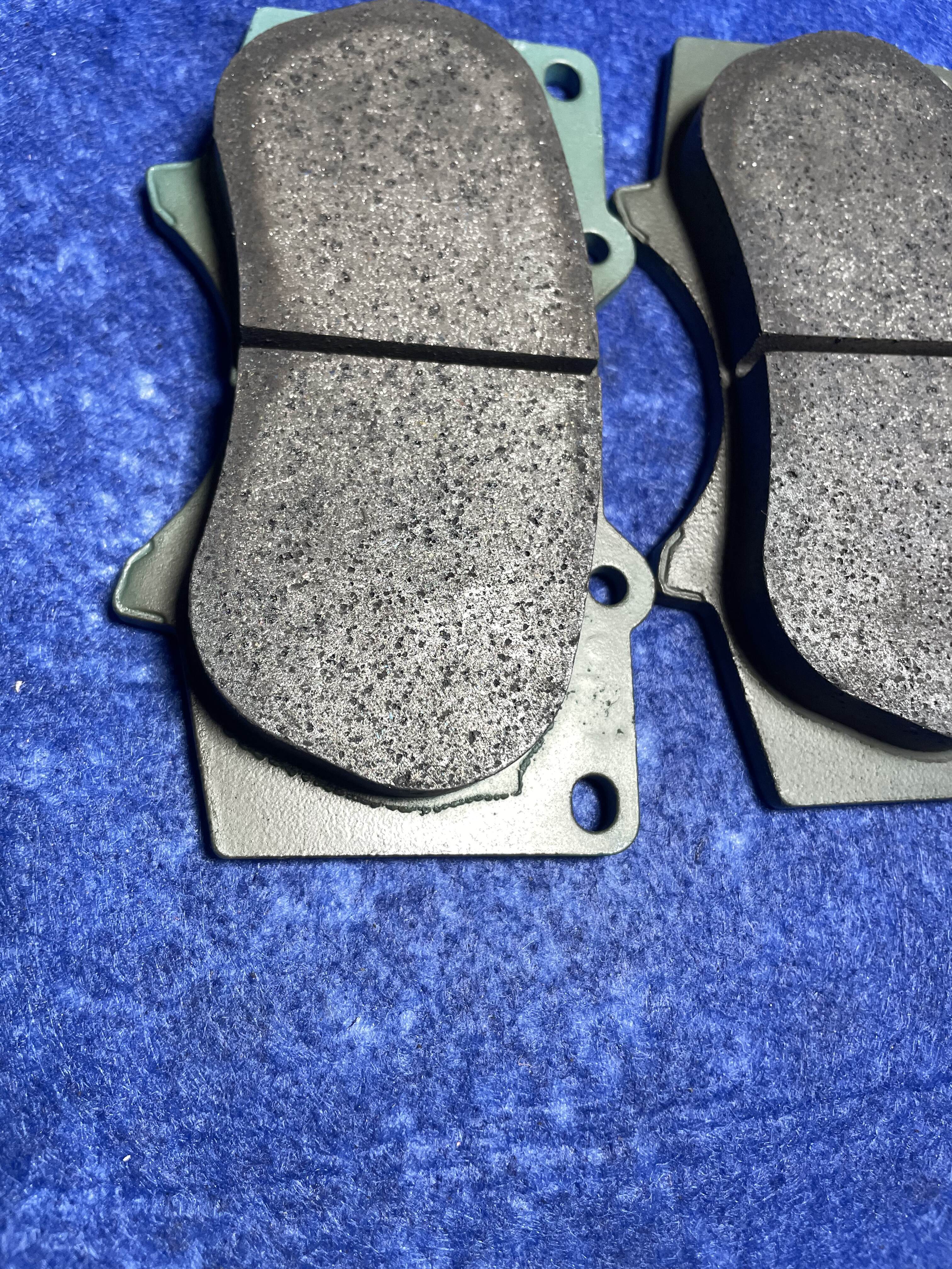 Ceramics, less metal