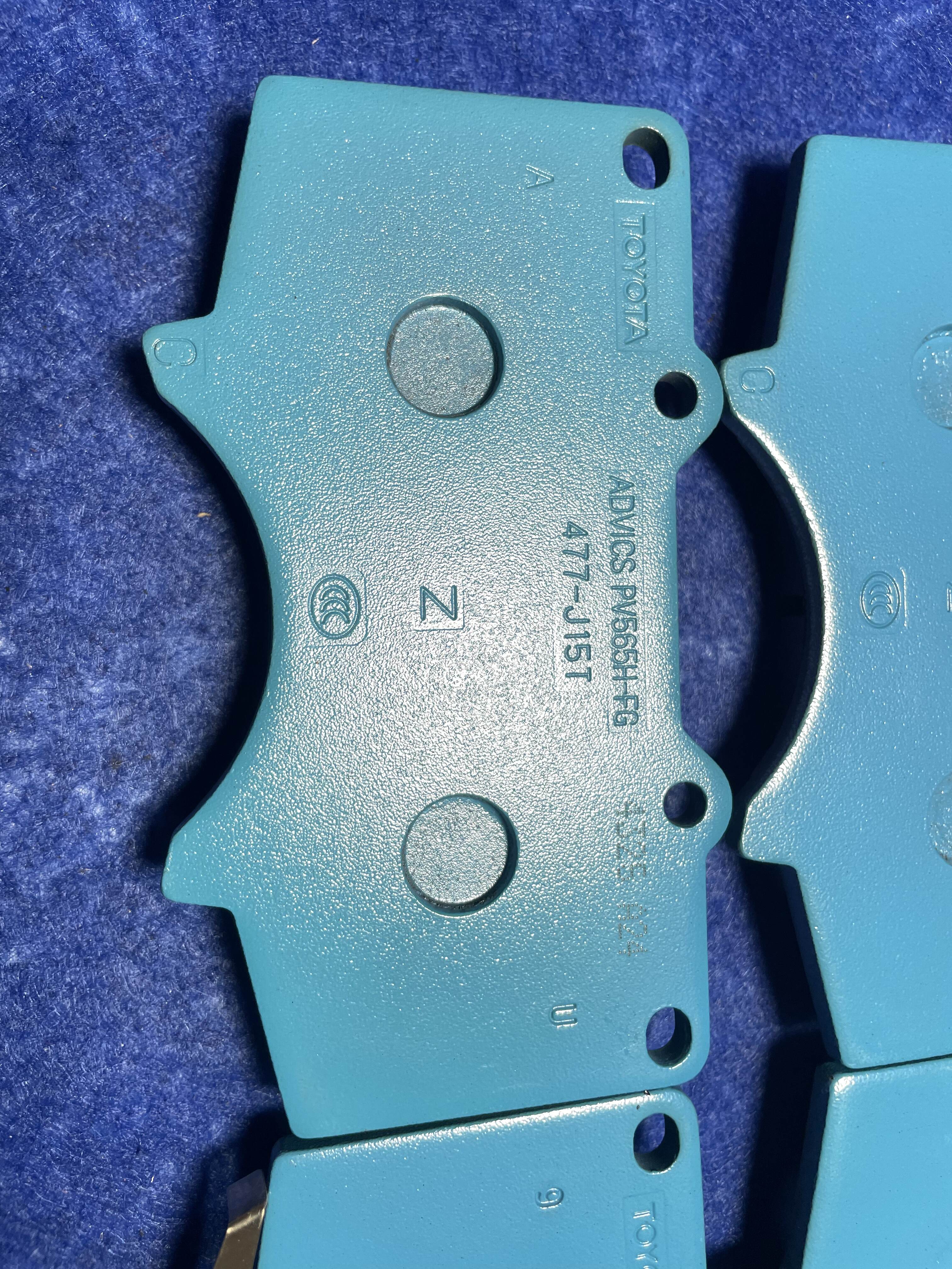 Ceramics, less metal