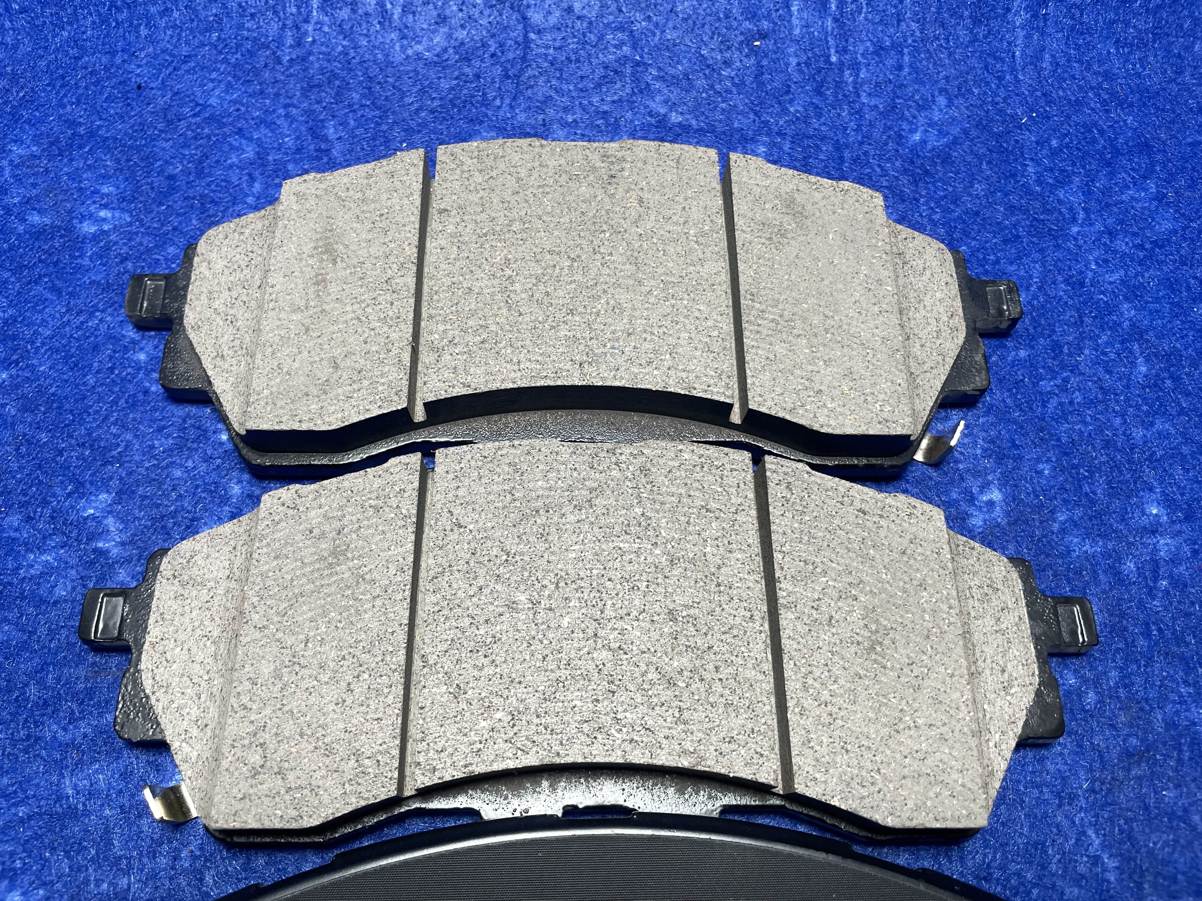 Ceramics, less metal