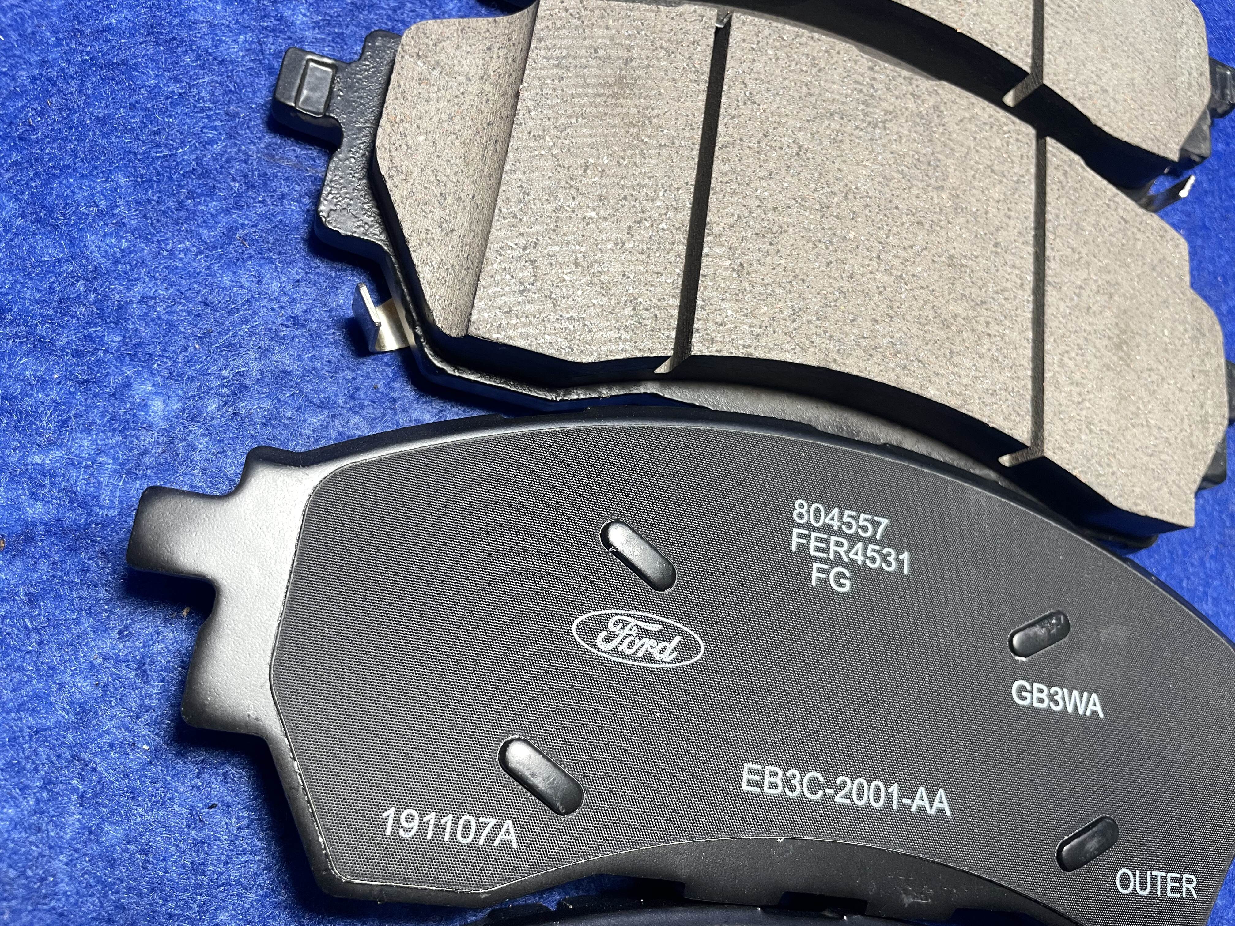 Ceramics, less metal