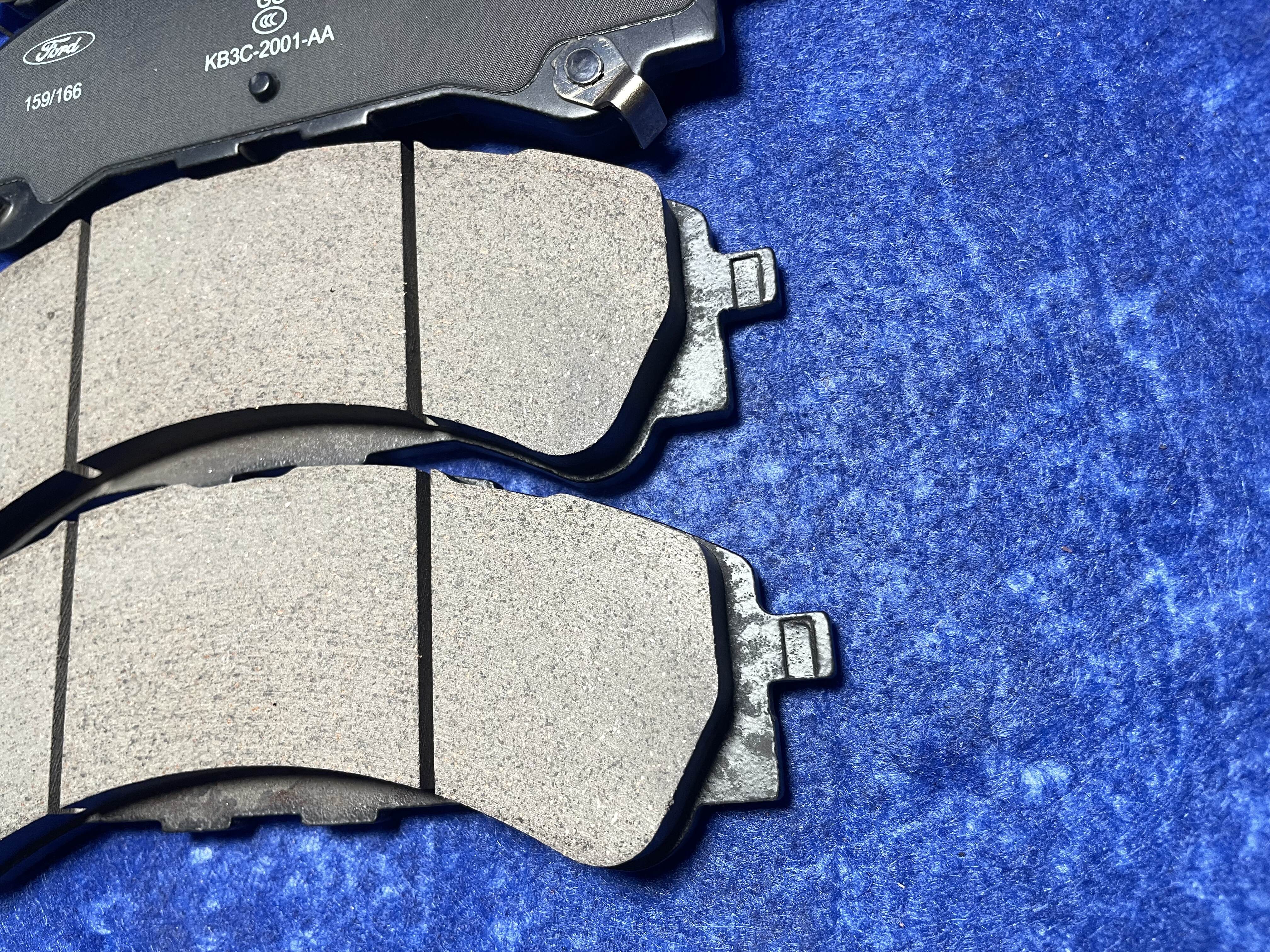 Ceramics, less metal