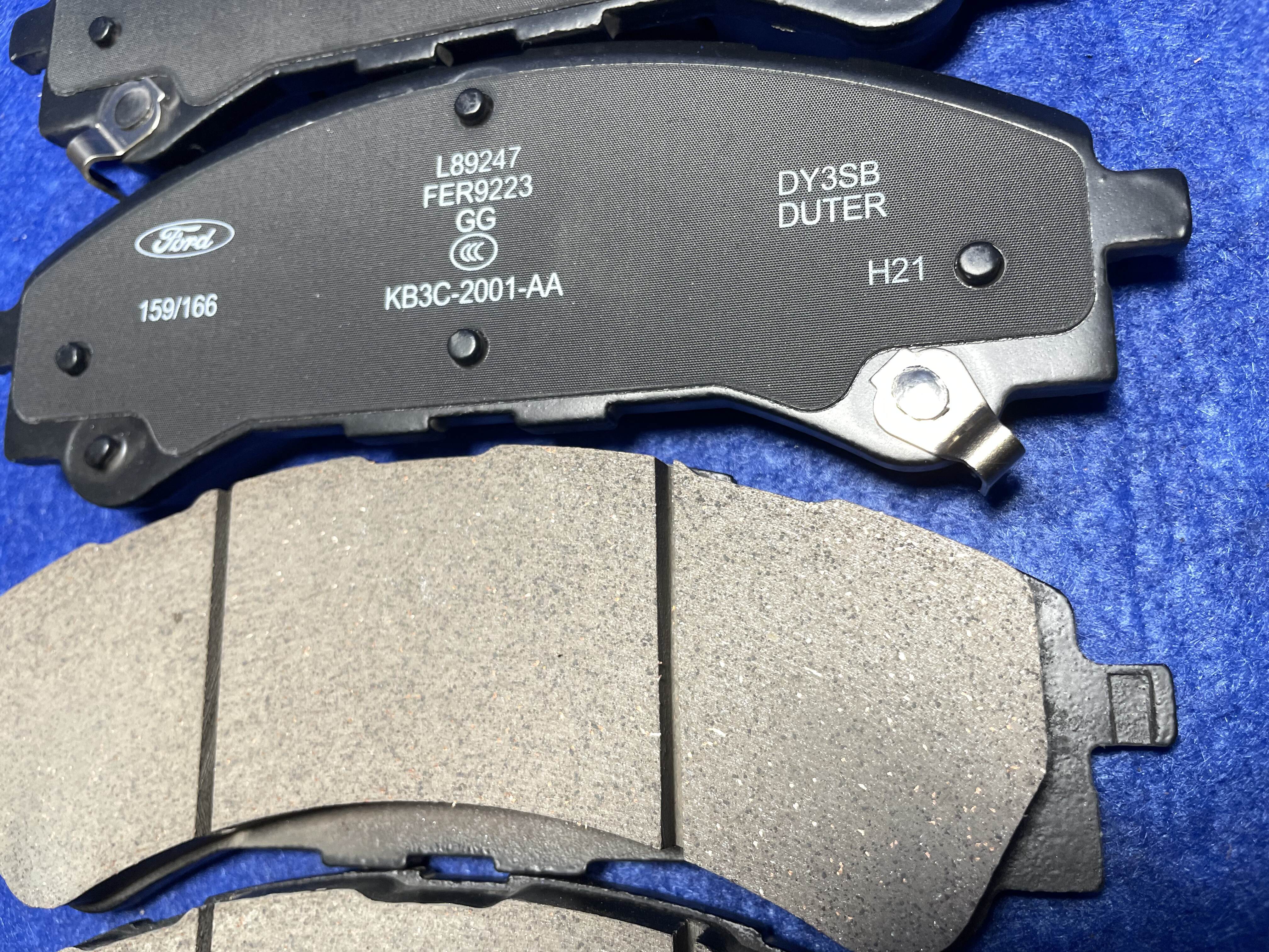 Ceramics, less metal