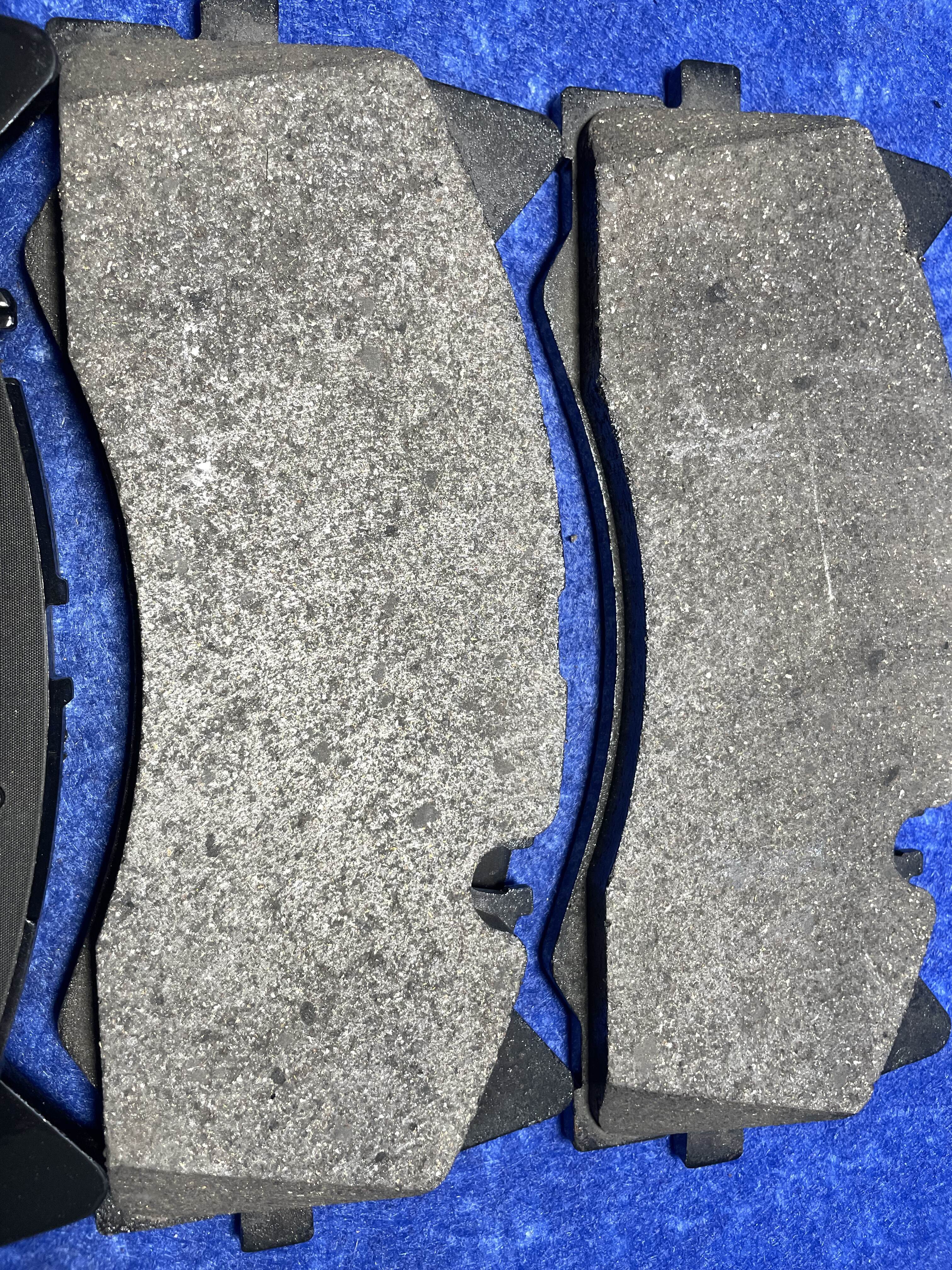 Ceramics, less metal