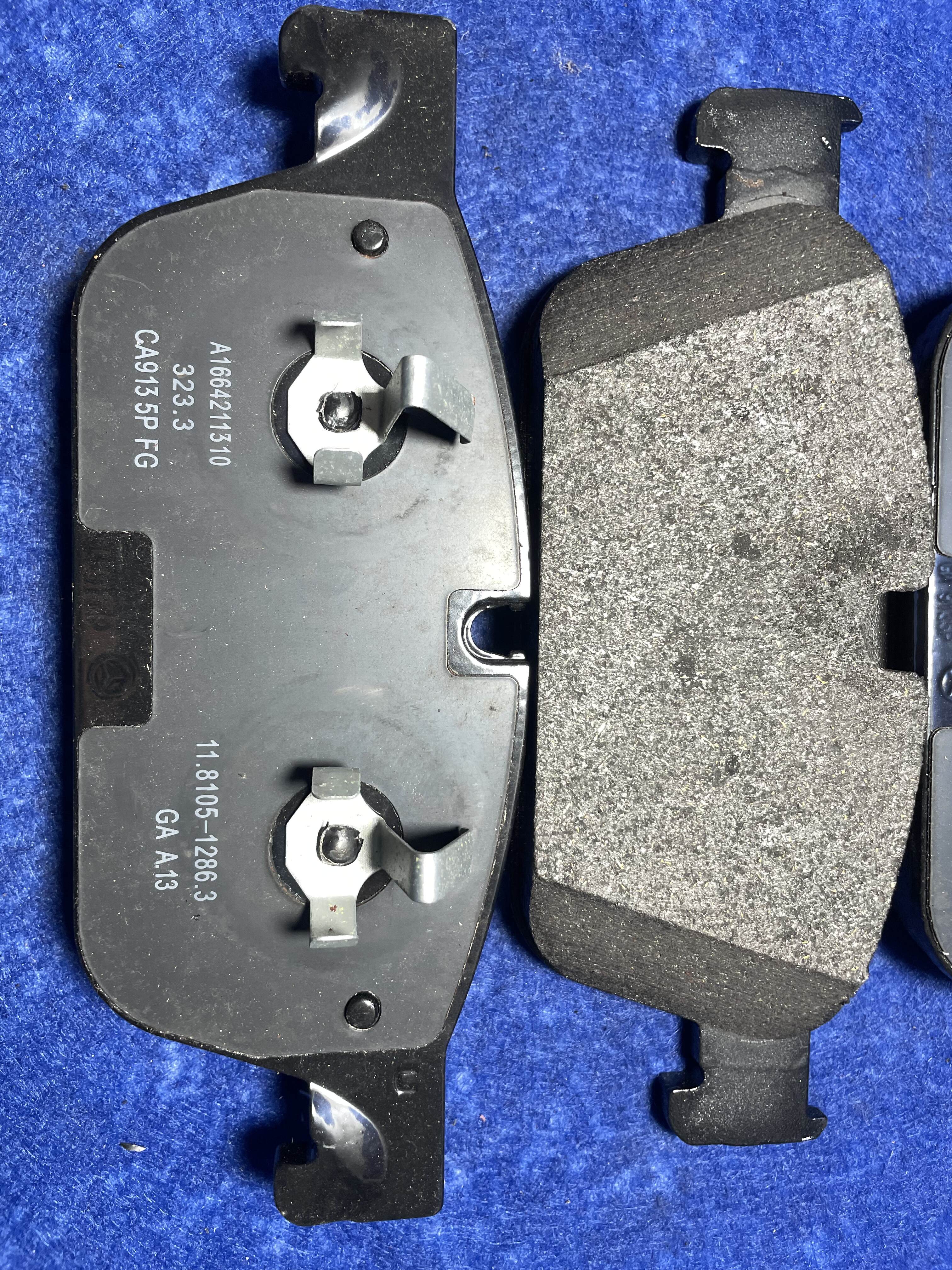 Ceramics, less metal