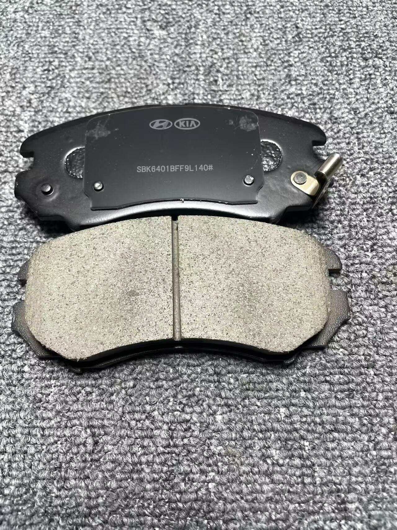 Ceramics, less metal