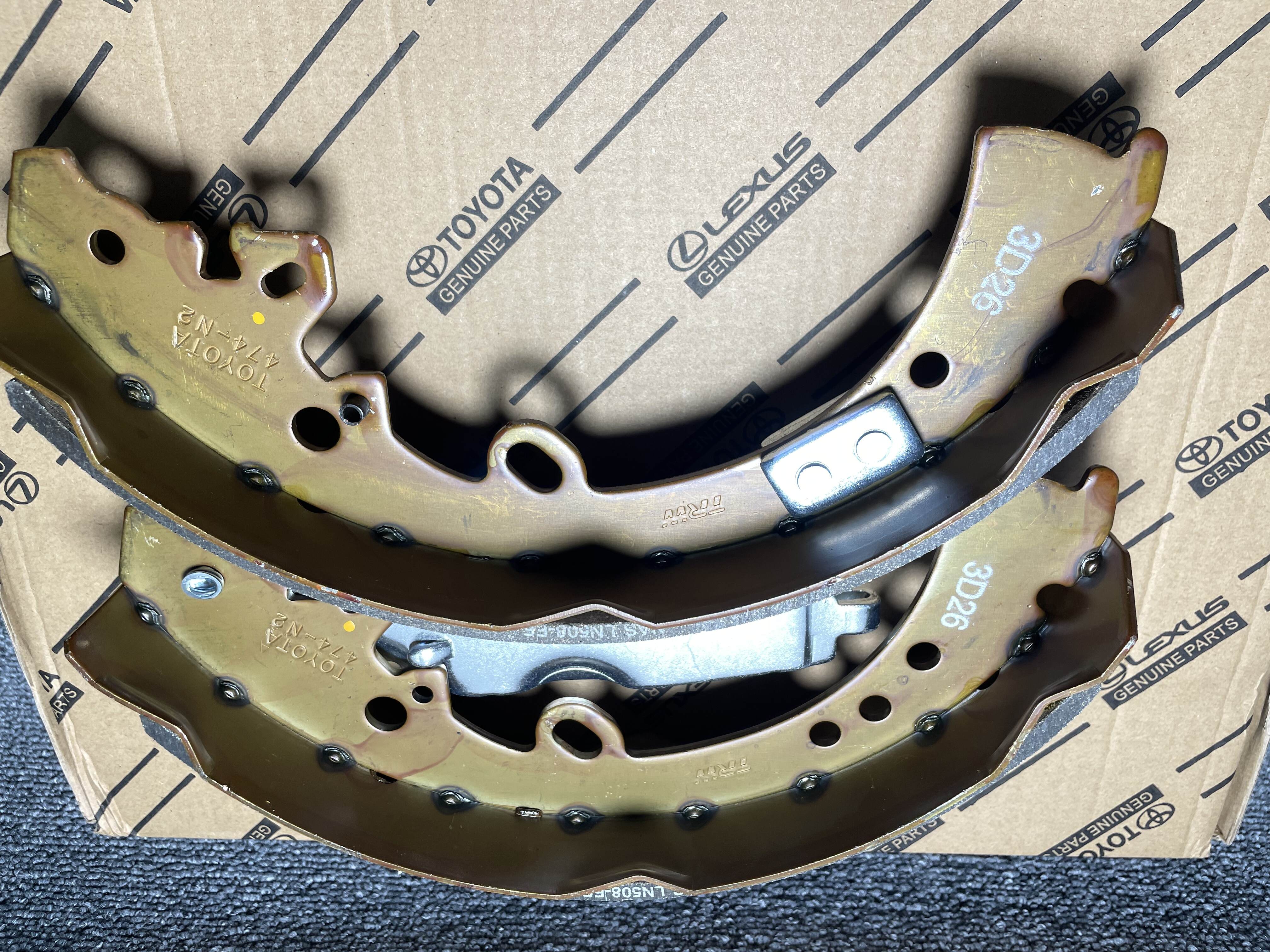 Ceramics, less metal