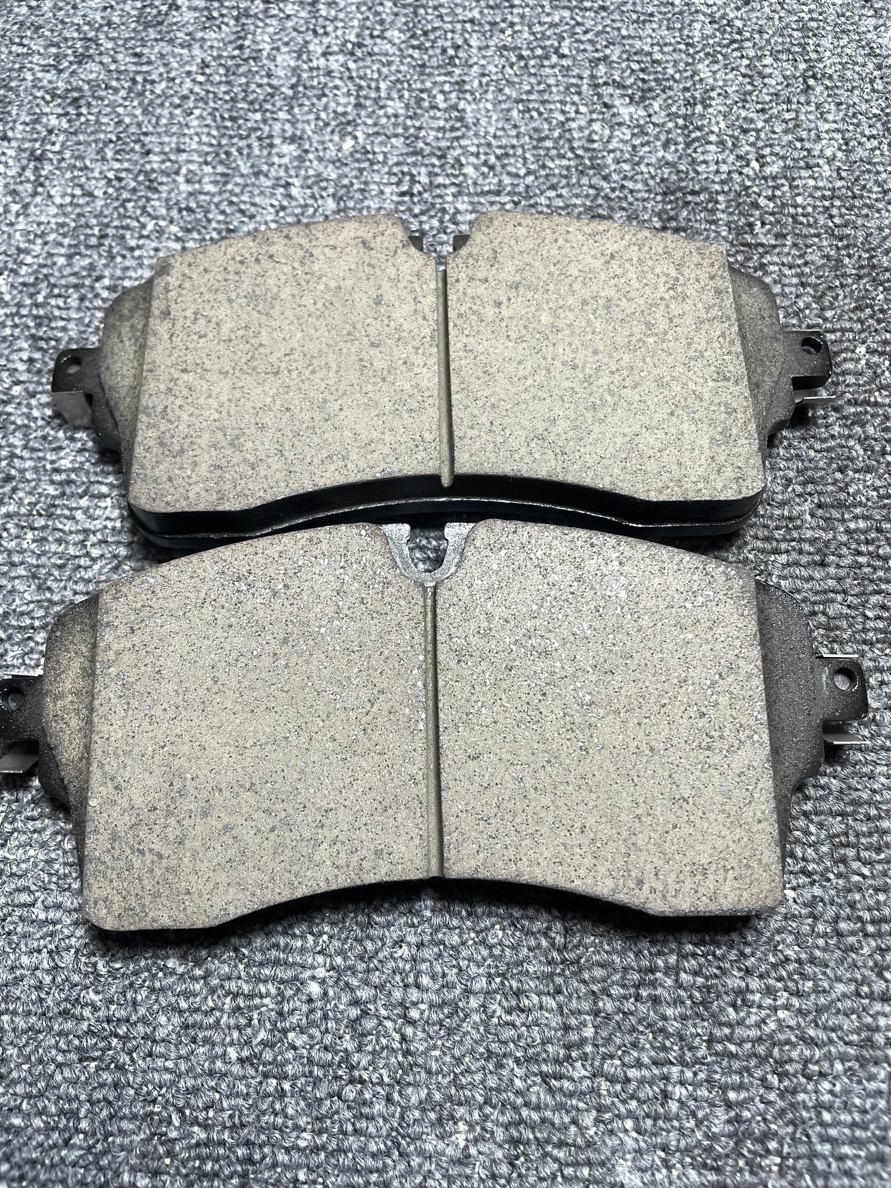 Ceramics, less metal