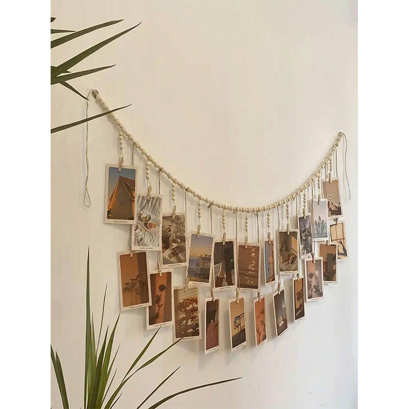 Boho Wood Hanging Photo Frame with 18 Clips | China Wall Decor OEM Supplier