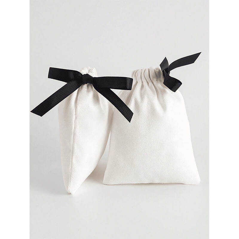 White Velvet Drawstring Bags 6pcs | Party Favor Manufacturer & Private Label Supplier