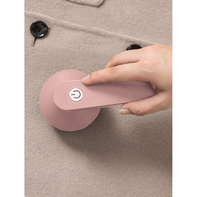 Rechargeable Portable Fabric Shaver Pink | Electric Lint Remover Manufacturer | Wholesale