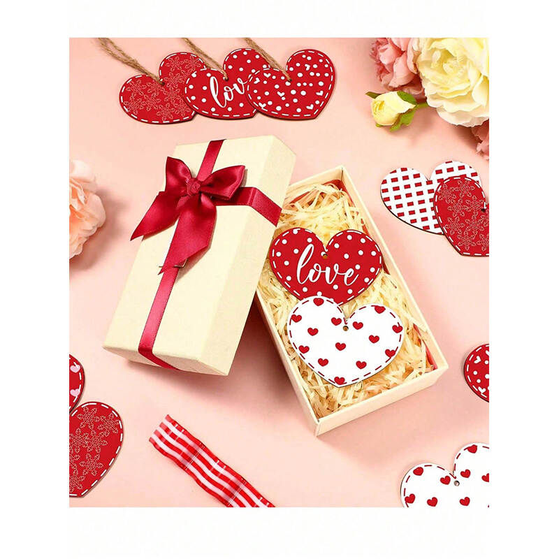 Wooden Heart Shaped Hanging Decor Factory | Yiwu Agent China Valentine Party Decoration Supplier