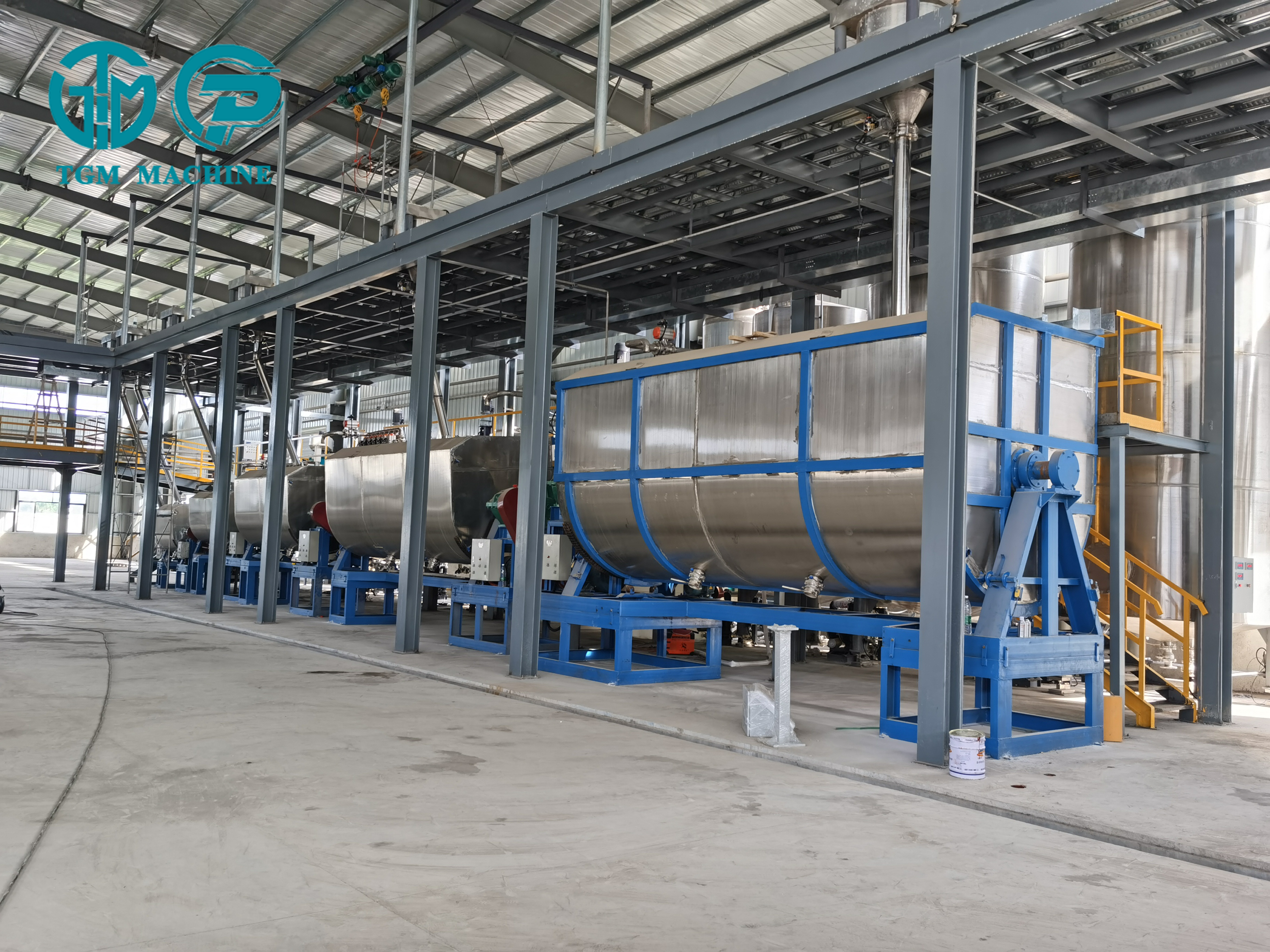 Behind the Glamour: The High-Tech World of Quartz Paint Production