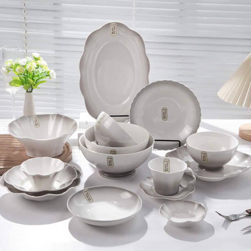 Meet Japanese retro tableware and maximize the sense of ceremony