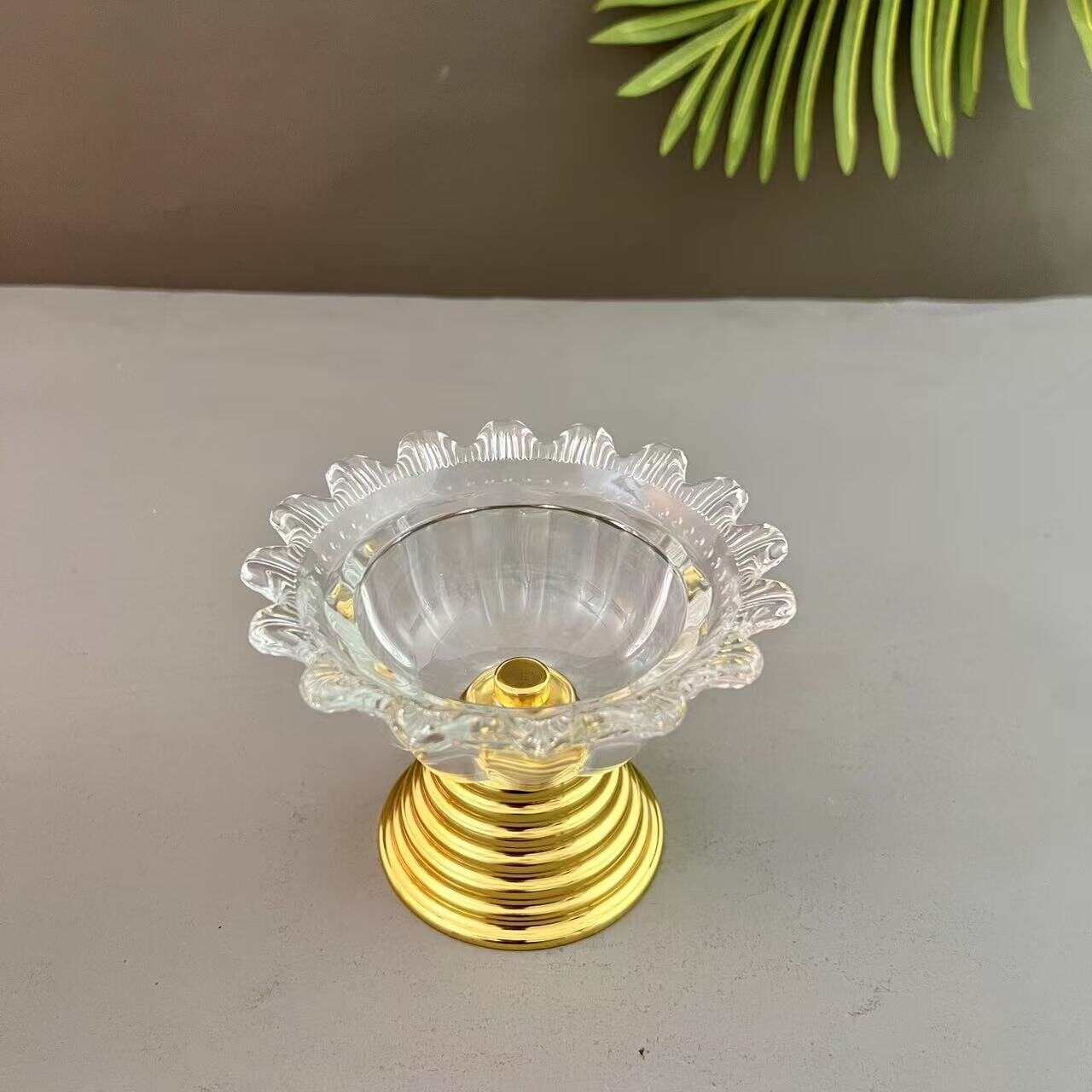 candle wedding centerpieces，wedding candle centerpieces，lotus candlestick