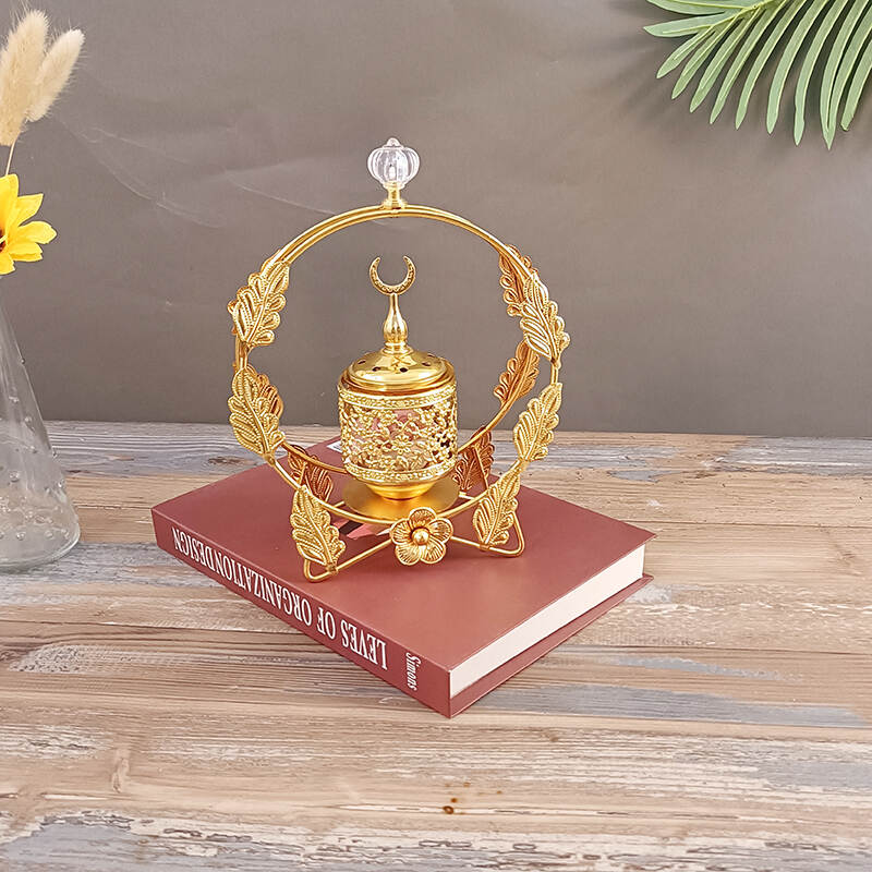 Middle East golden-gilded relief incense burner candlestick for decoratio