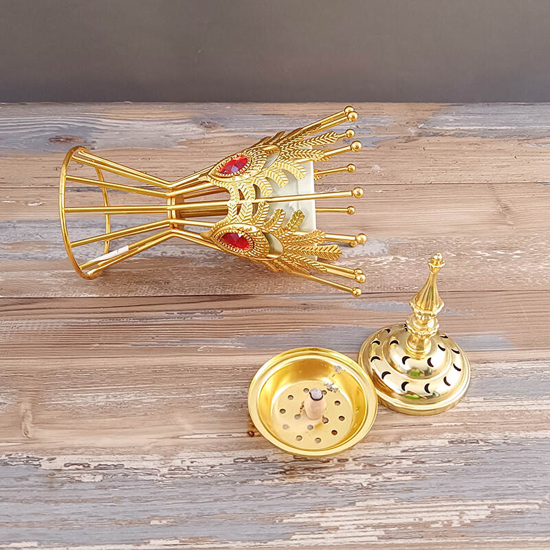 Spa Aromatherapy，gorgeous golden insence burner，middle eastern style canlde holder for spa/yoga
