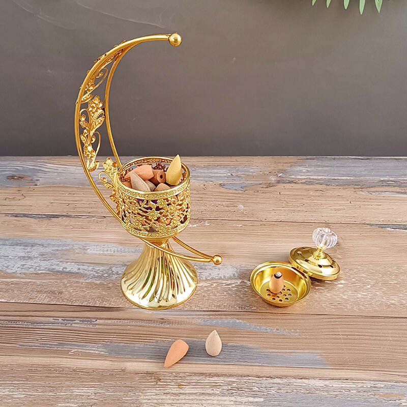 hollow carved design candle holder，candle holder decor，decorative candles holders