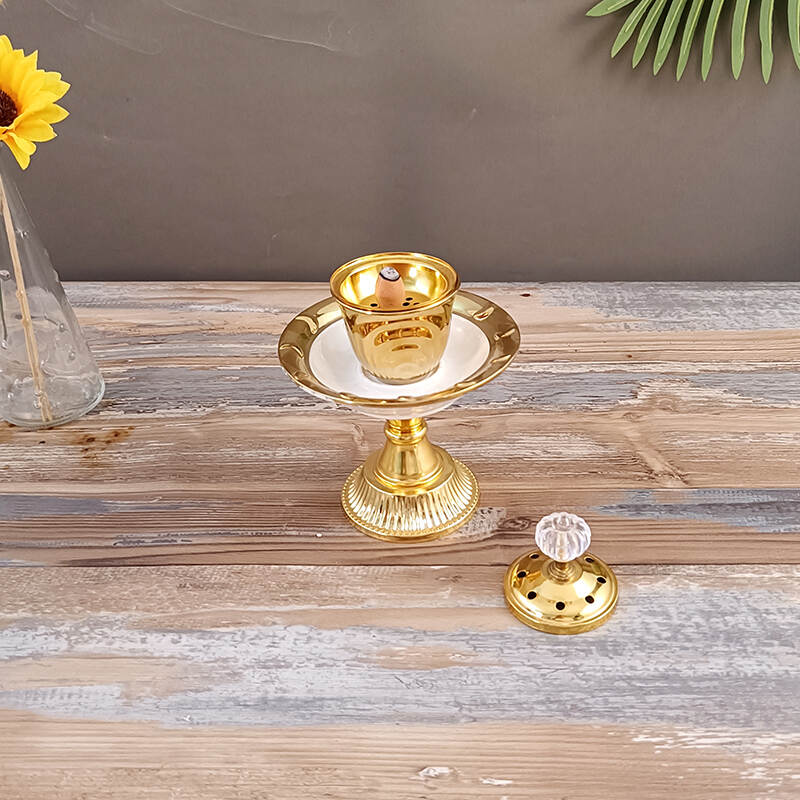 gold goblet candle holder，ceramic aromatherapy burner，best diffuser for essential oils