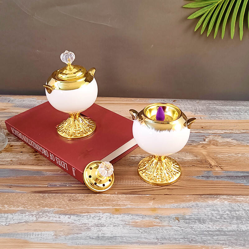 Luxurious ceramic High-footed cup-shaped aroma burner for spa home decoration