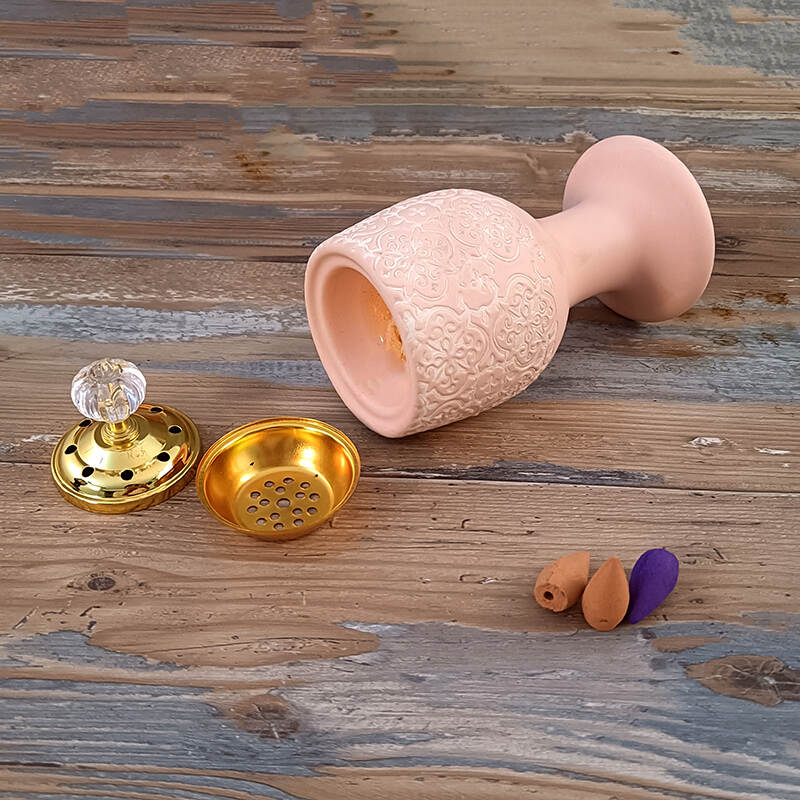 supplier handmade aromatherapy burner，ceramic candle holder ，vintage aroma burner