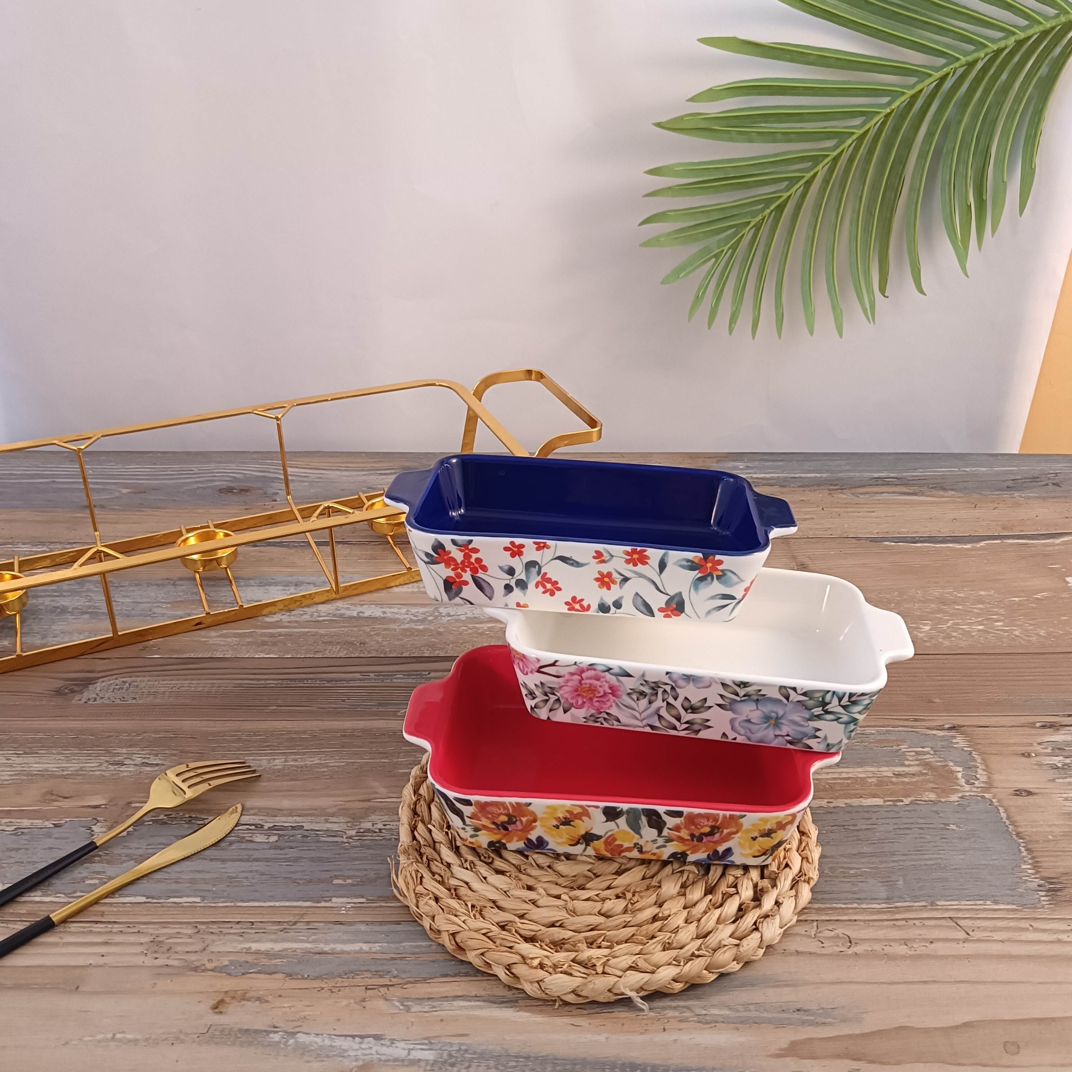 aromatherapy oil burner	,ceramic baking dish with ironwork,ceramic baking dish With alcohol iron rack