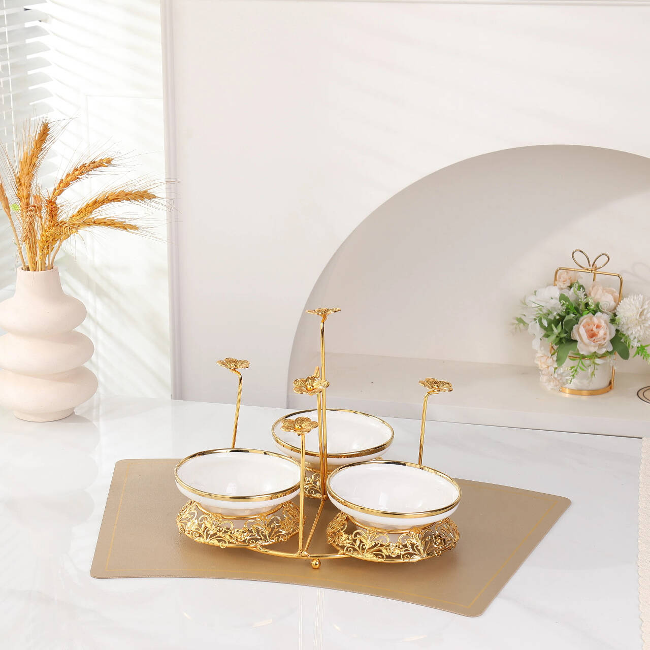 Gold plating Snack fruit tray dessert stand for home hotel decoration