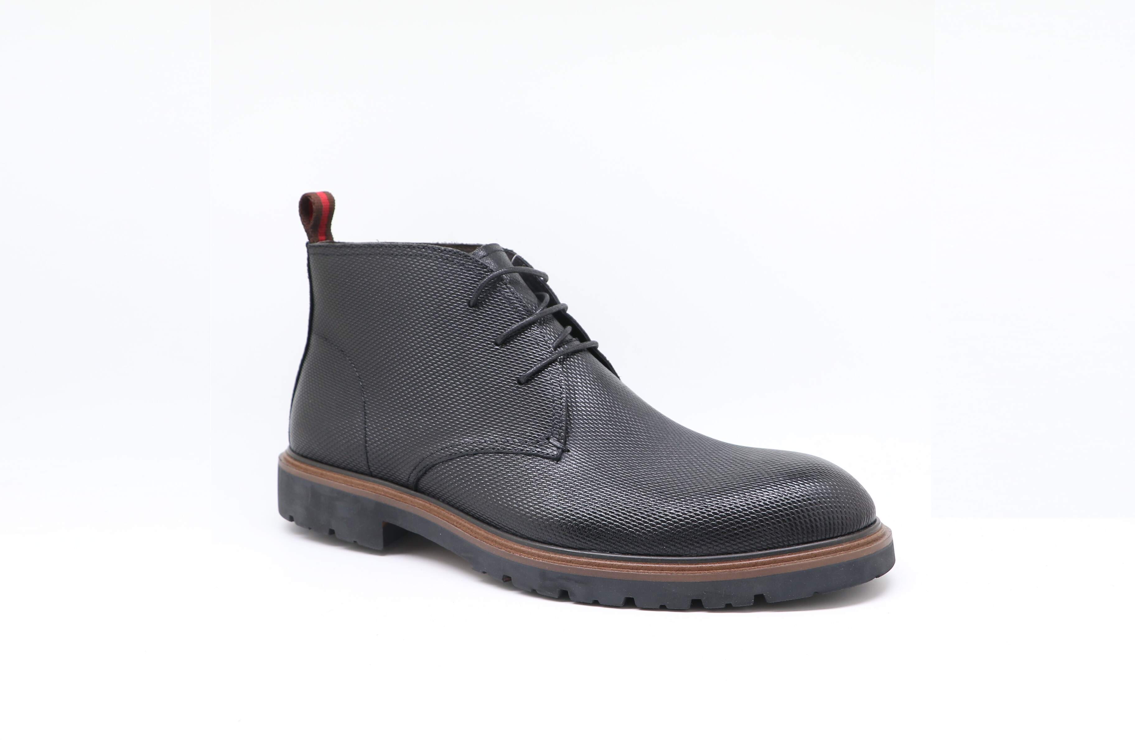 Boots Shoes Sandals Slippers Trainer